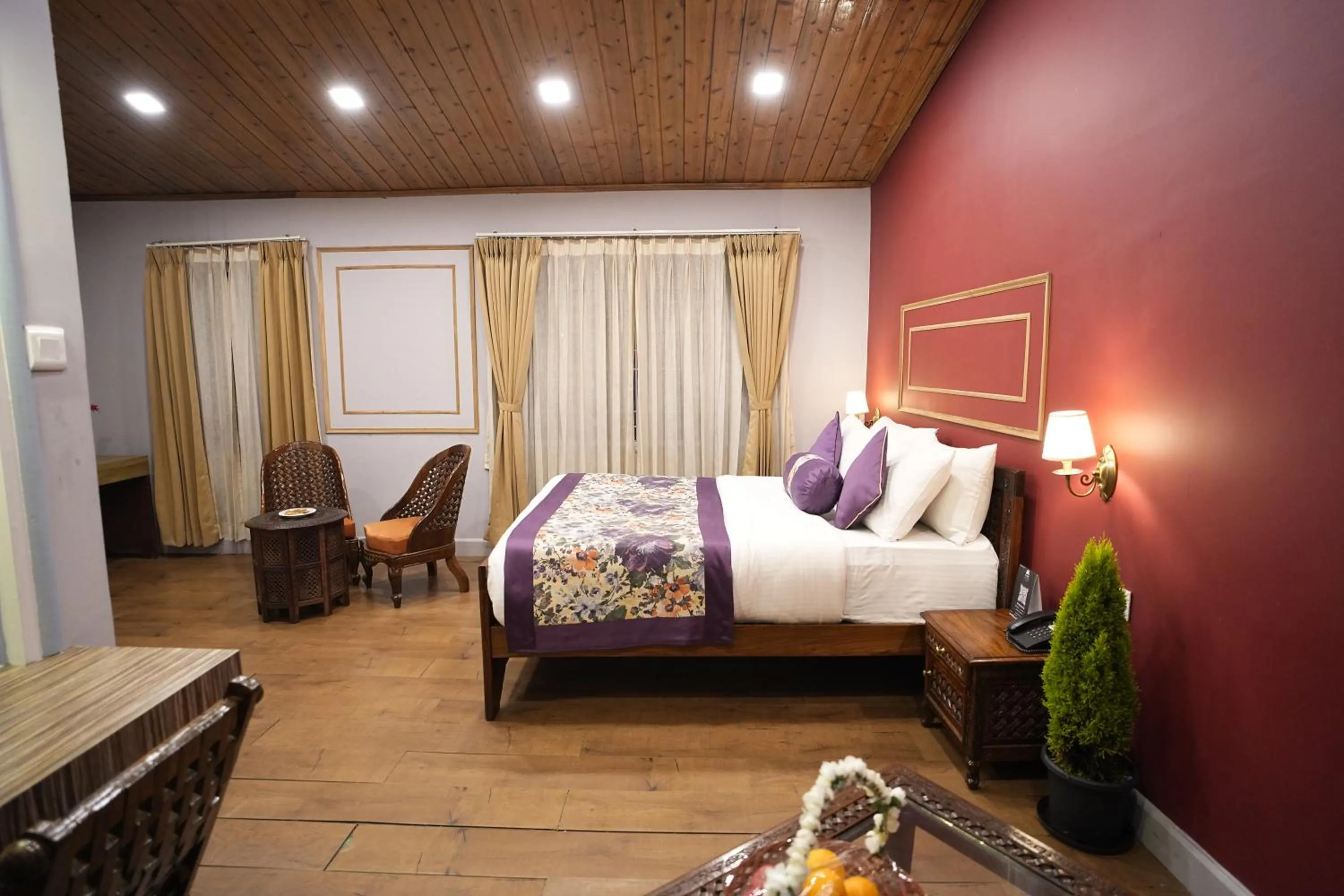 Bedroom, Bed in Mount Conifer Suites & Spa