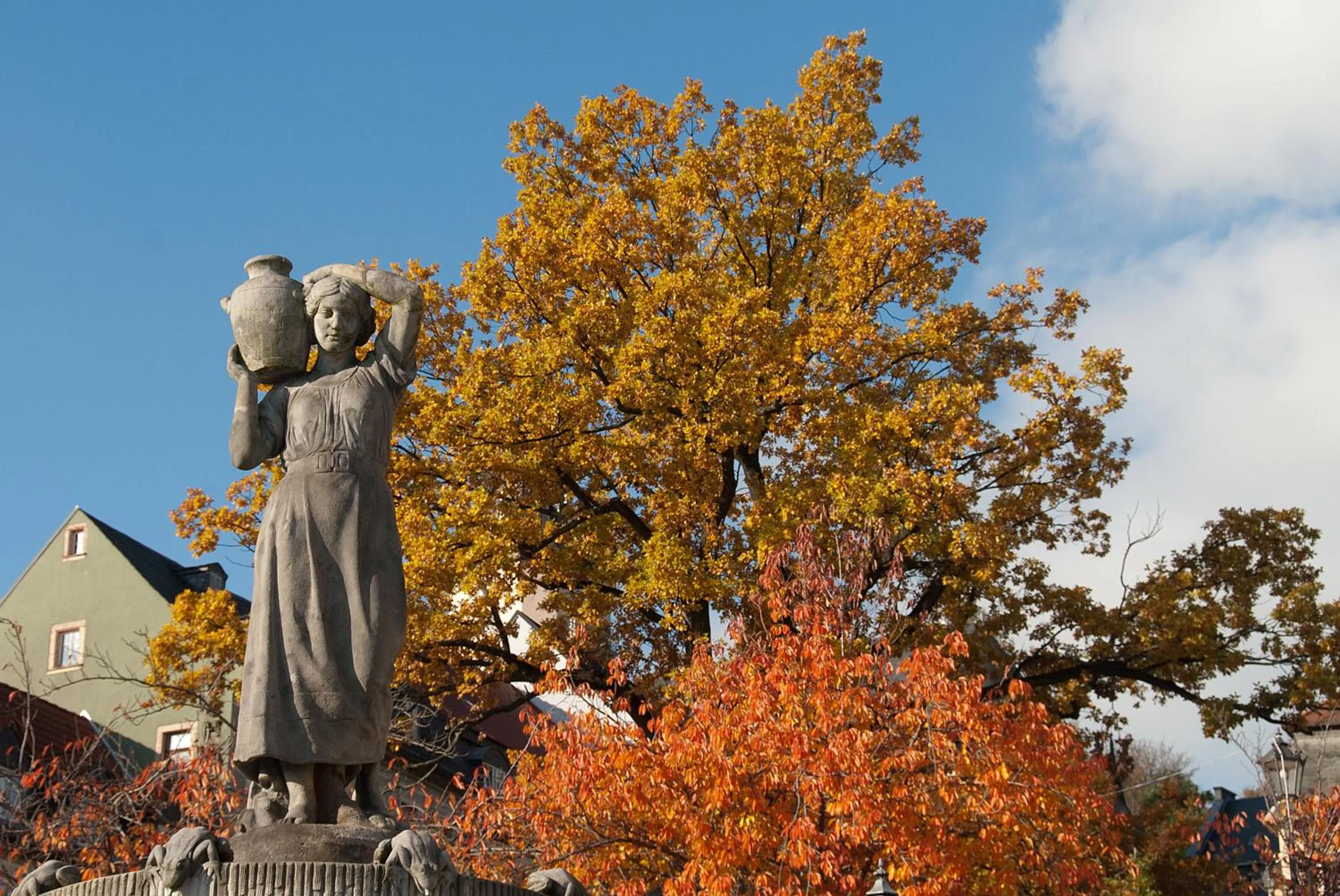Neighbourhood in Hotel DREI SCHWANEN - Ristorante Due Fratelli