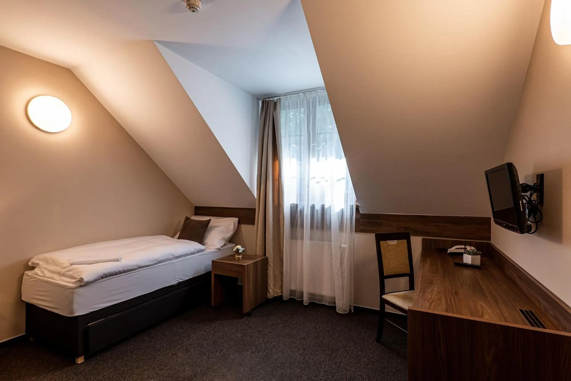 Bed in Wellness Hotel pod Kyčmolem