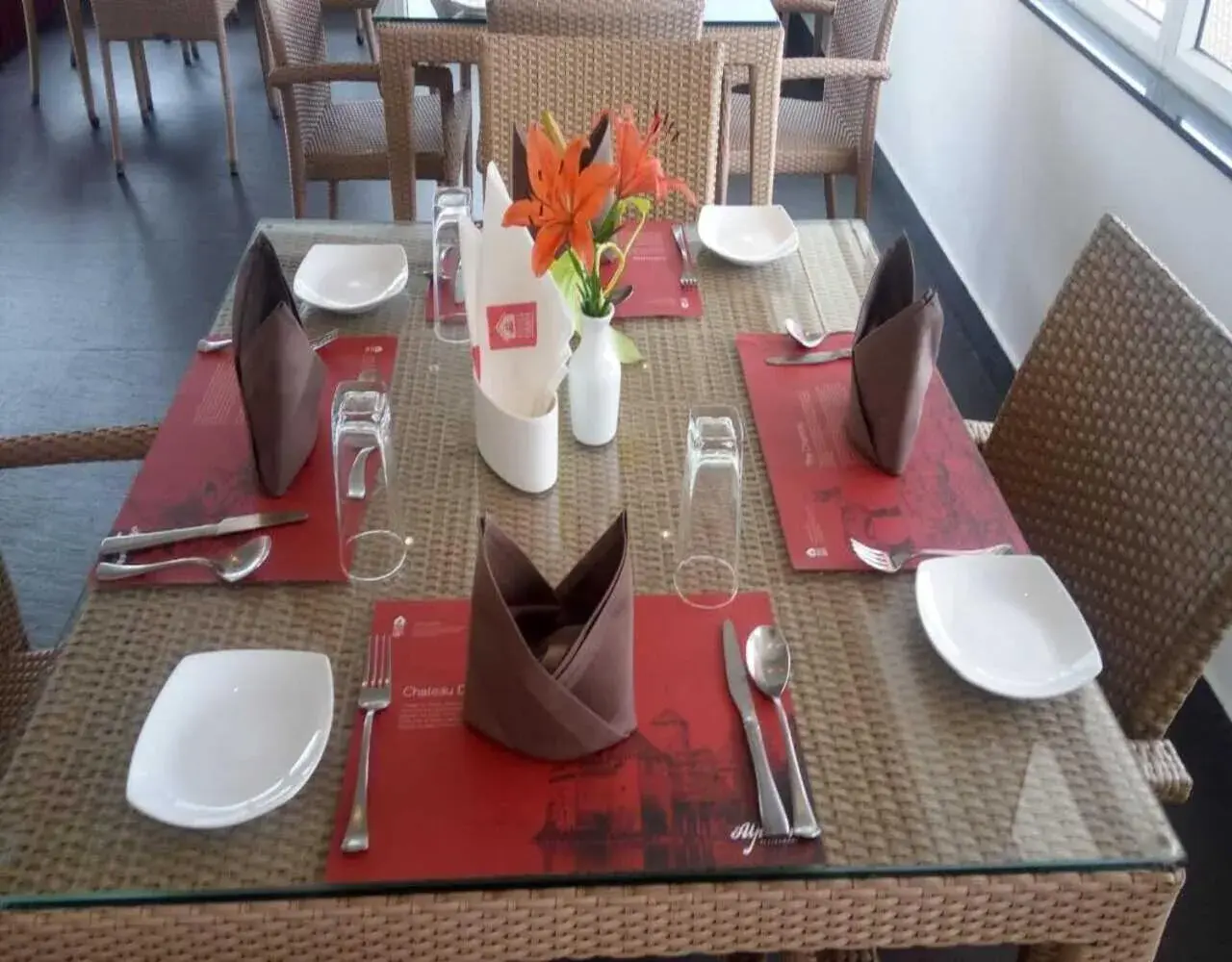 Restaurant/places to eat in SWISS COUNTY Restaurant/places to eat in SWISS COUNTY