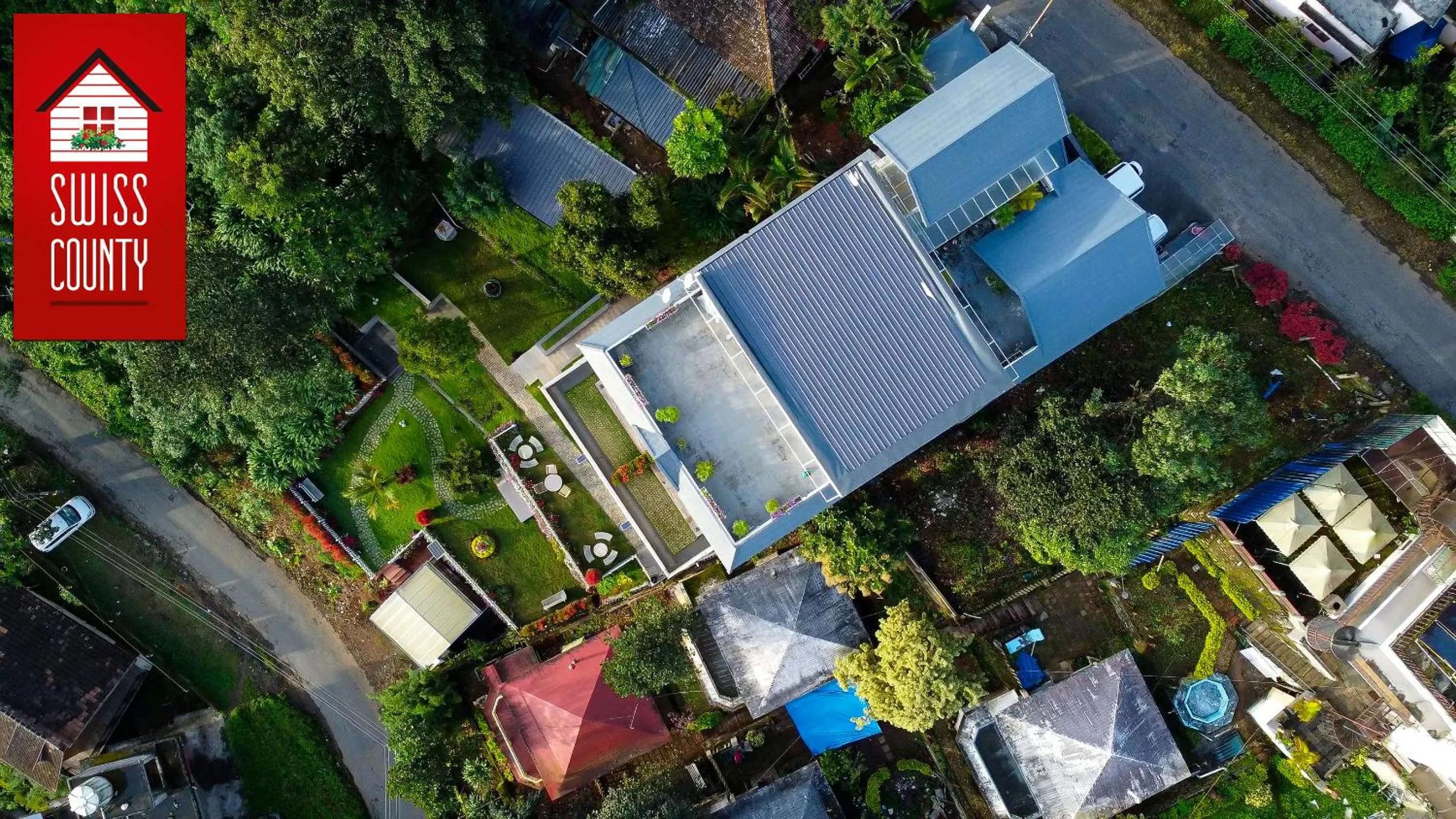 Property building in SWISS COUNTY