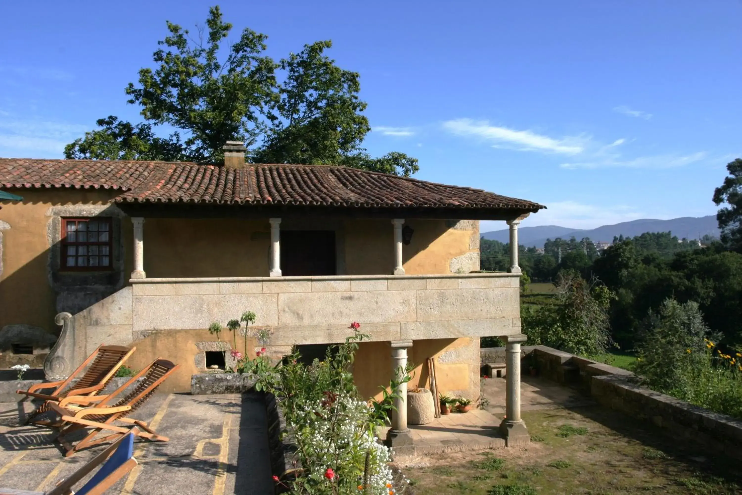 Facade/entrance in Quinta Da Agra Facade/entrance in Quinta Da Agra