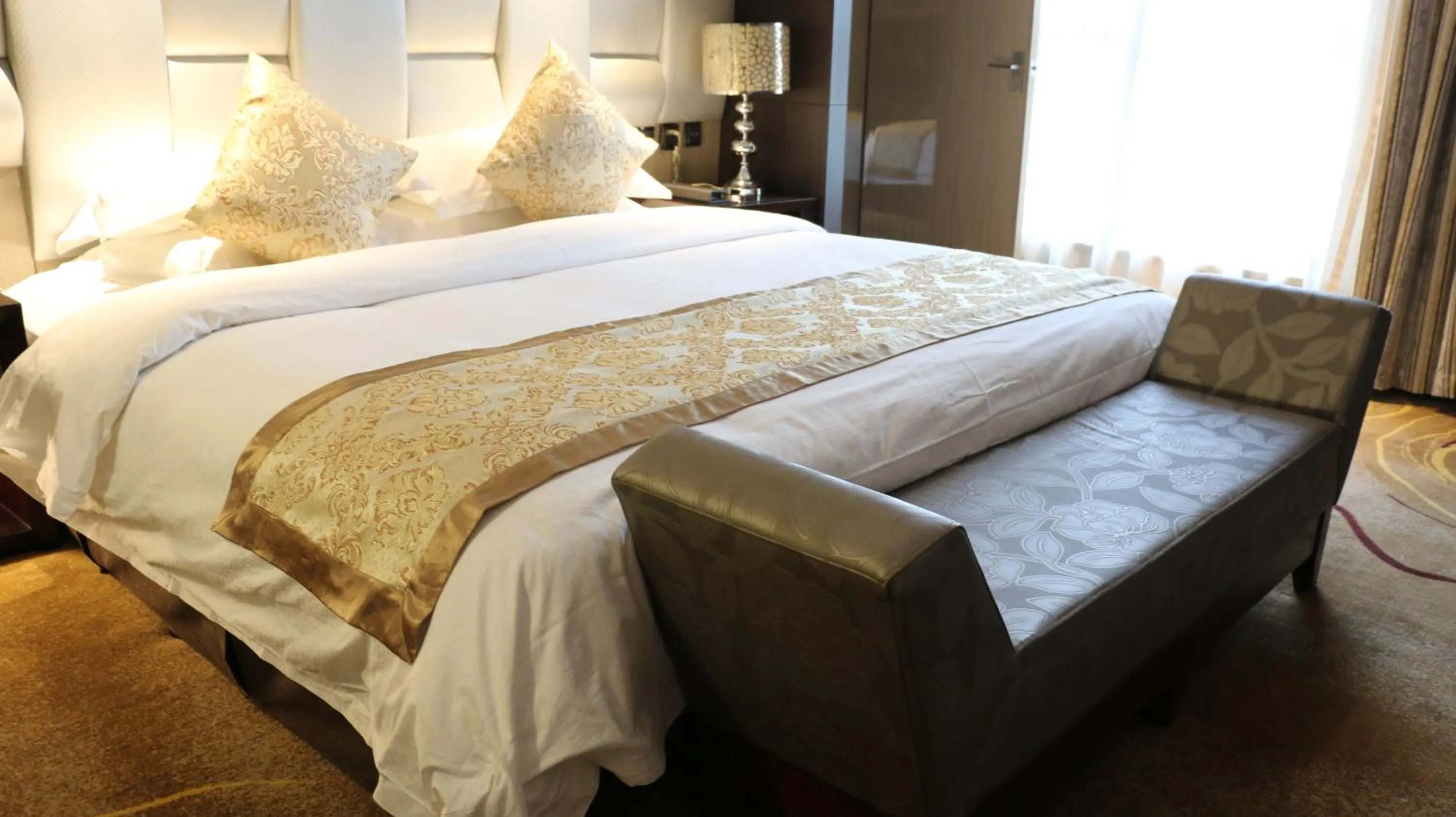 Bed in Ramada by Wyndham Xian Long march