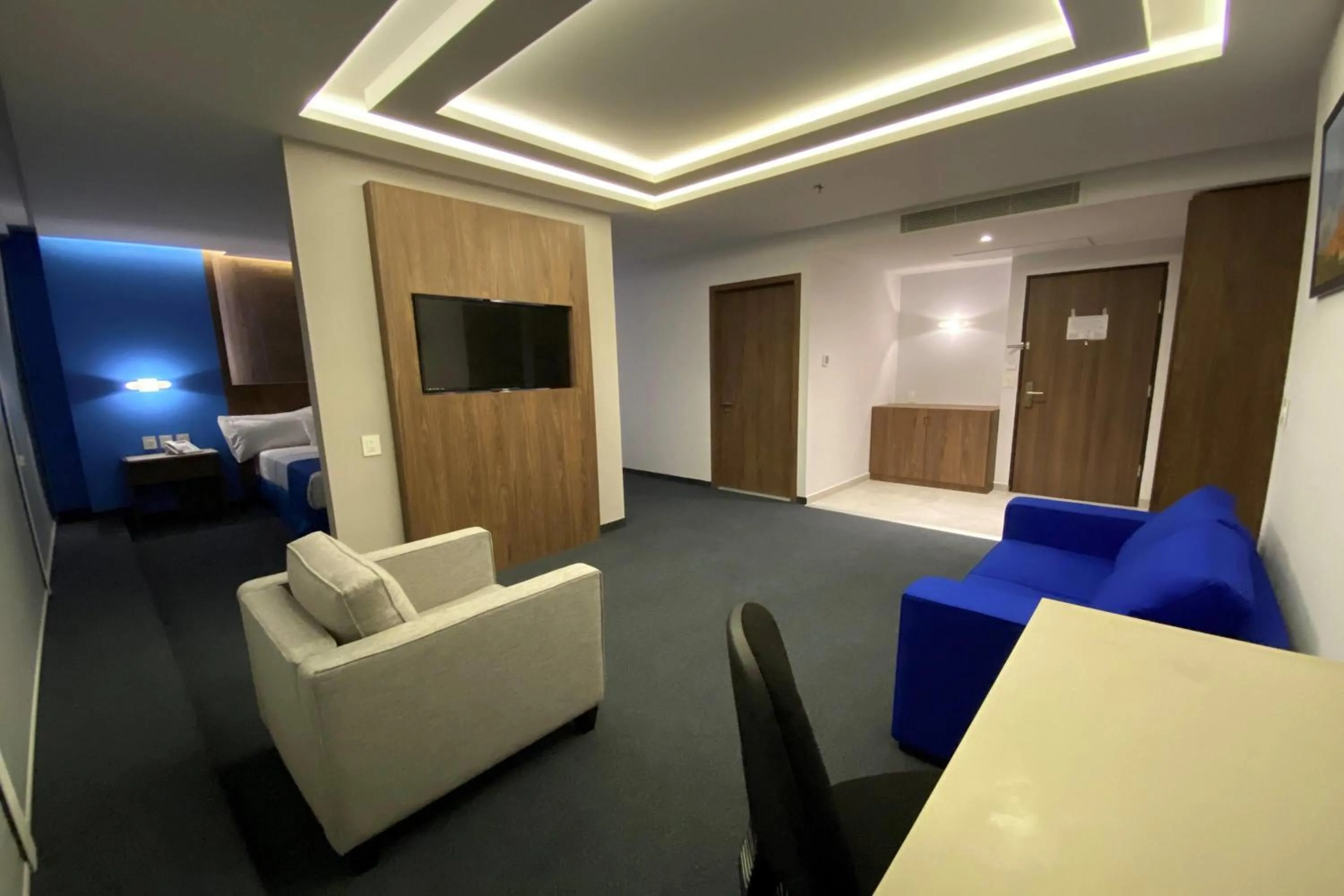 Photo of the whole room in Wyndham Puebla Angelopolis