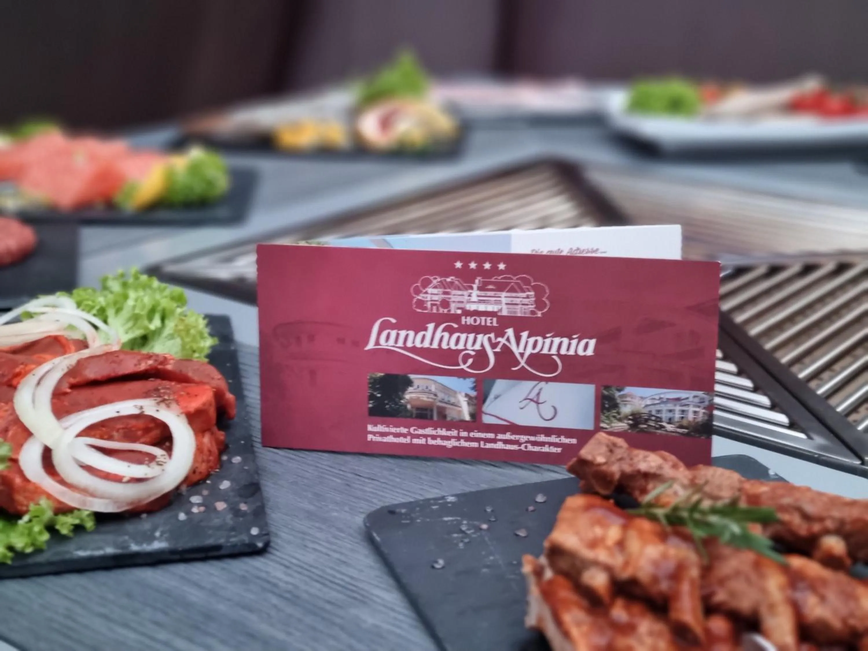 Restaurant/places to eat in Landhaus Alpinia