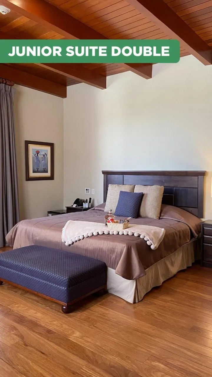 Bed in Hotel & Hacienda La Caravedo