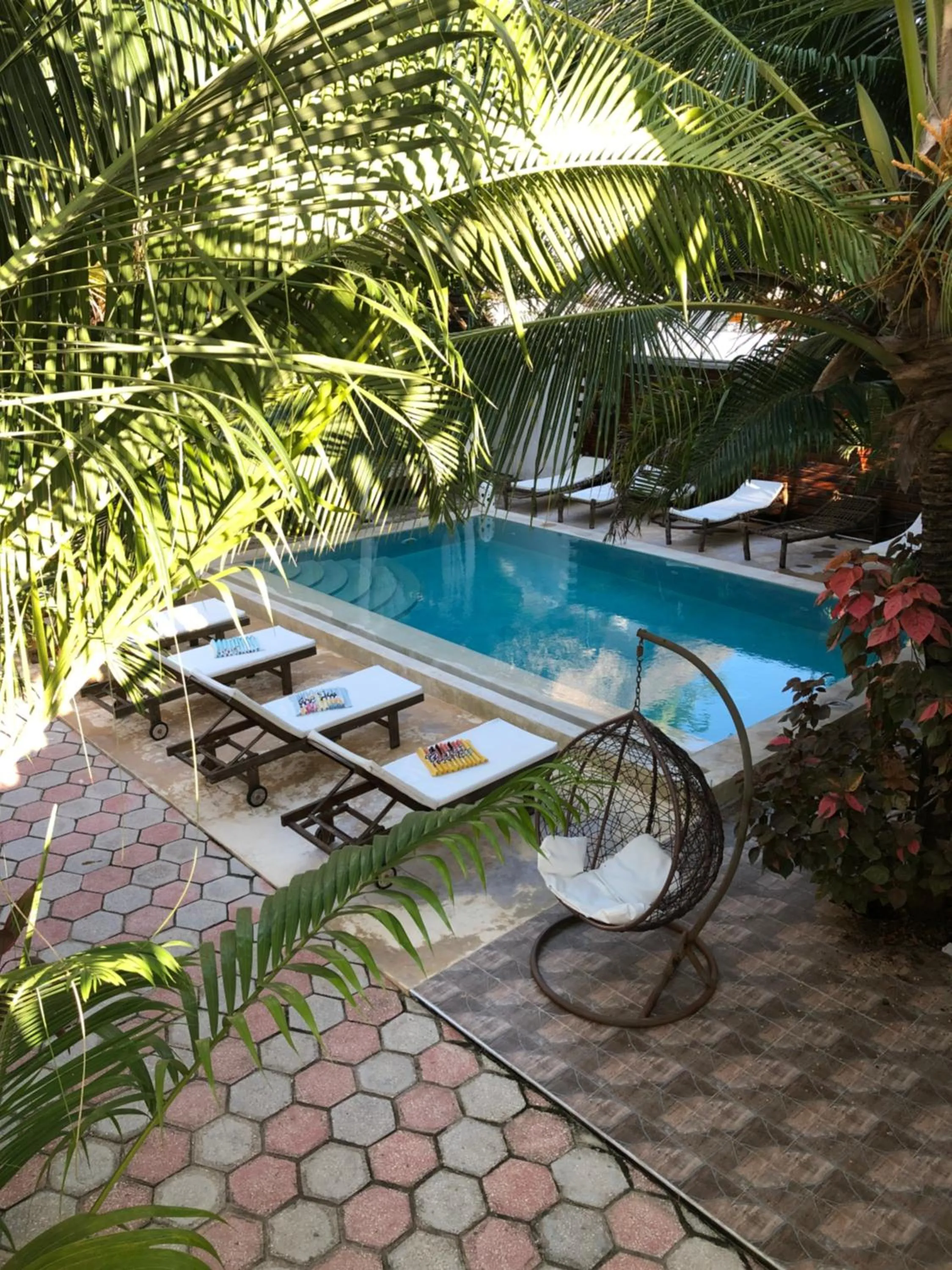 Day in Reyna Resort By Cezere The Palm