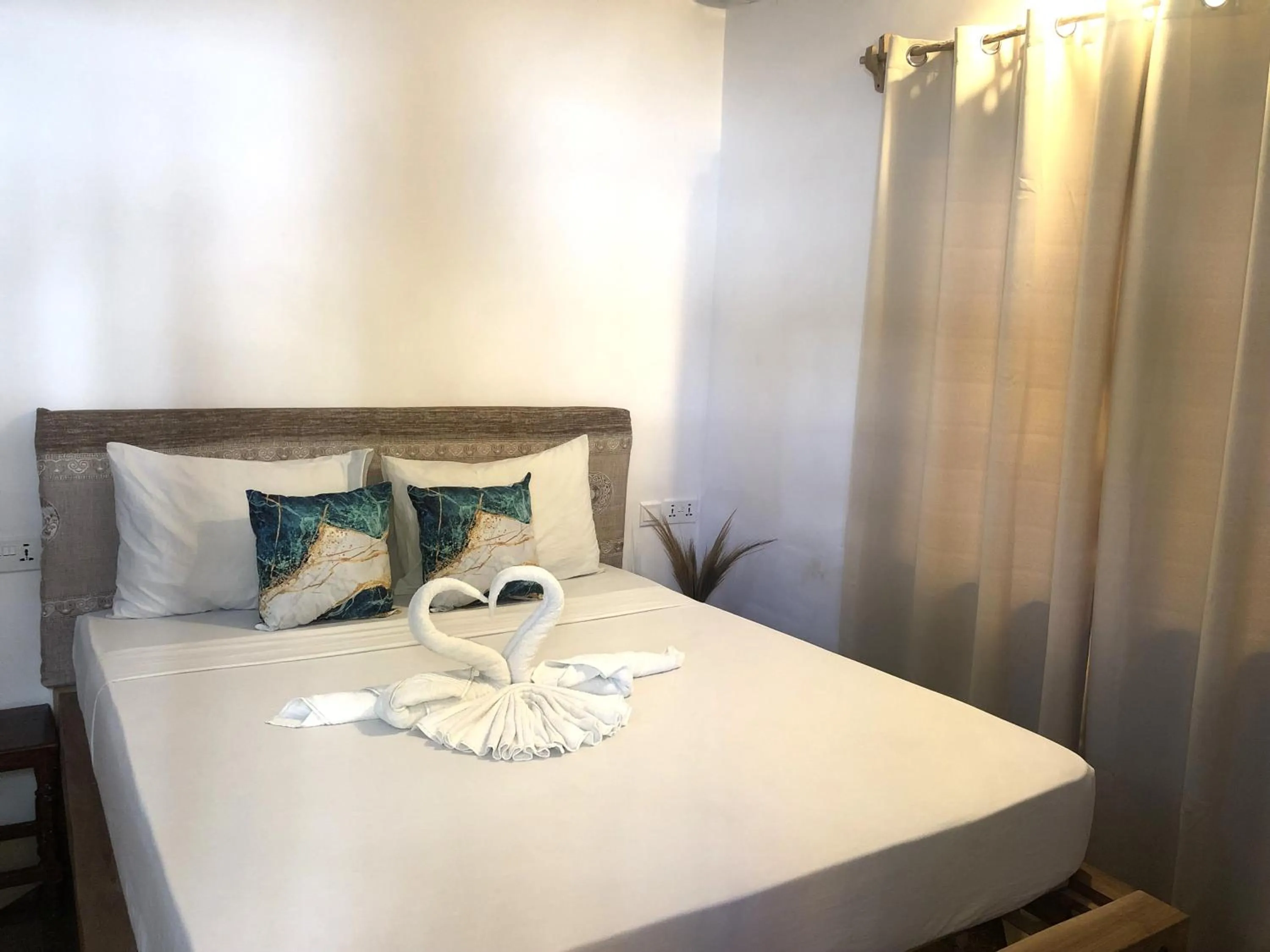 Bed in Reyna Resort By Cezere The Palm