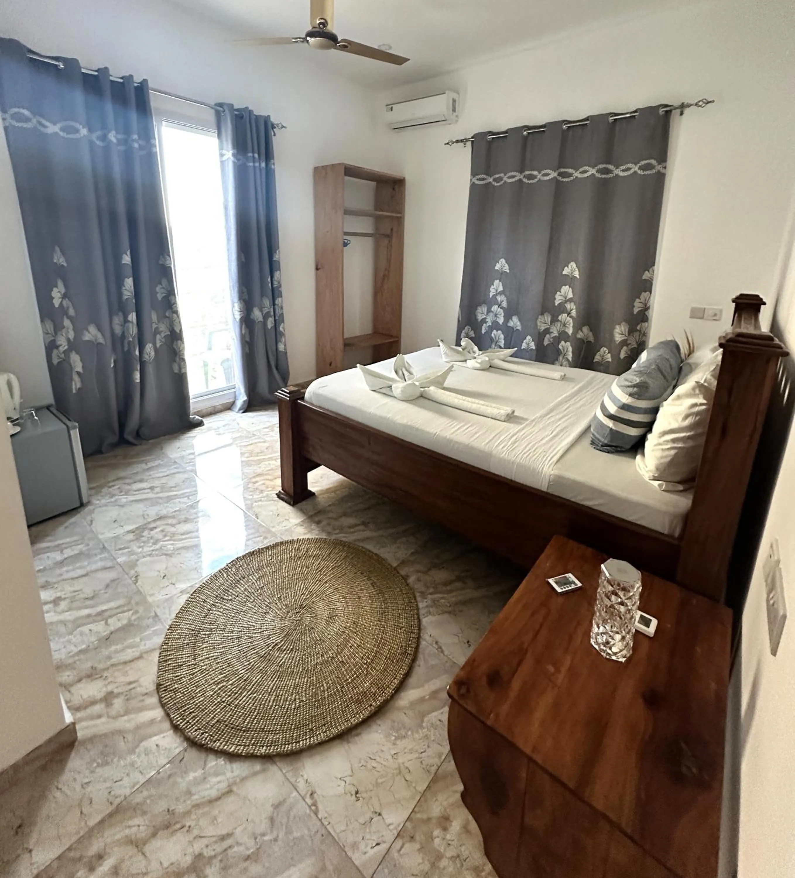 Bed in Reyna Resort By Cezere The Palm