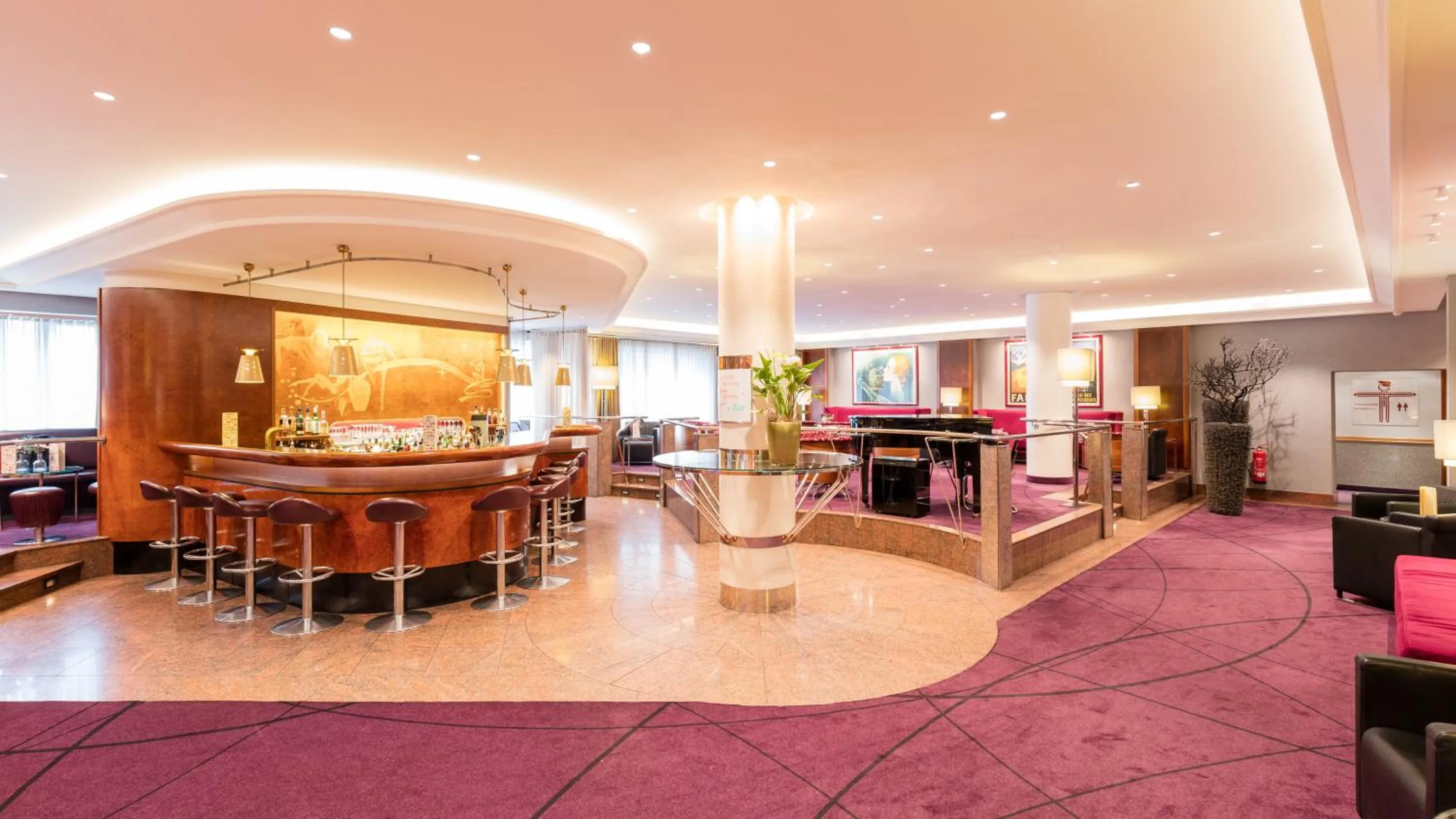 Lounge or bar in Hotel Europäischer Hof Hamburg