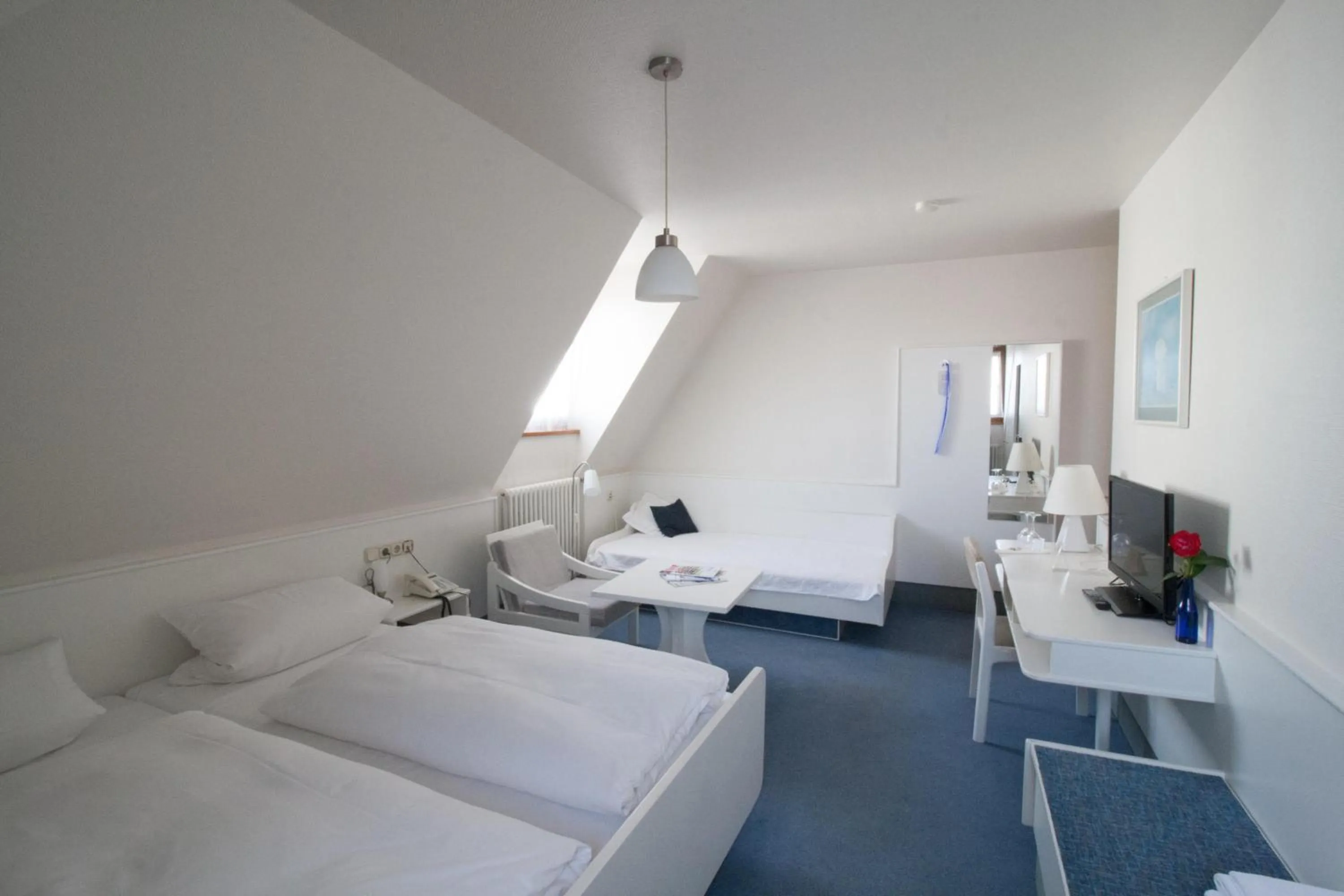 Bed in Hotel Krone Straßdorf