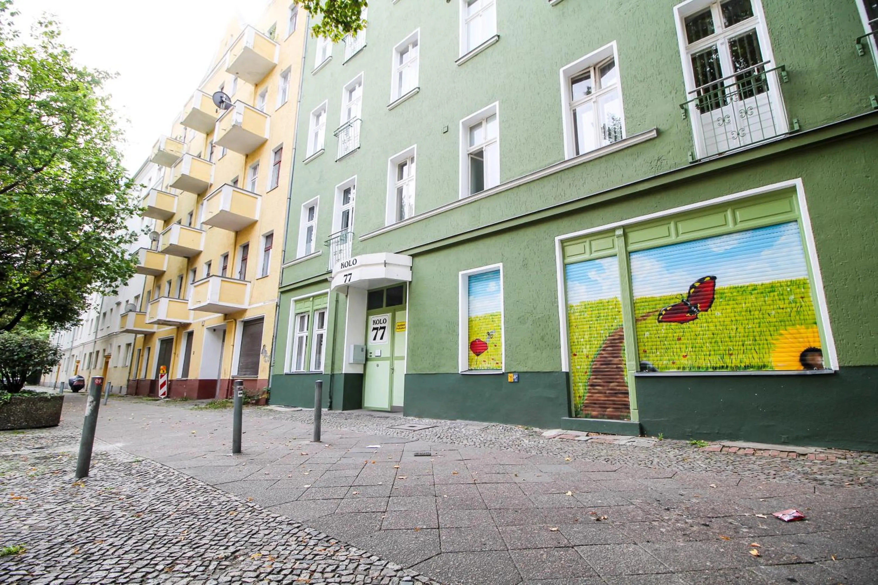Property building in Apartments Kolo 77