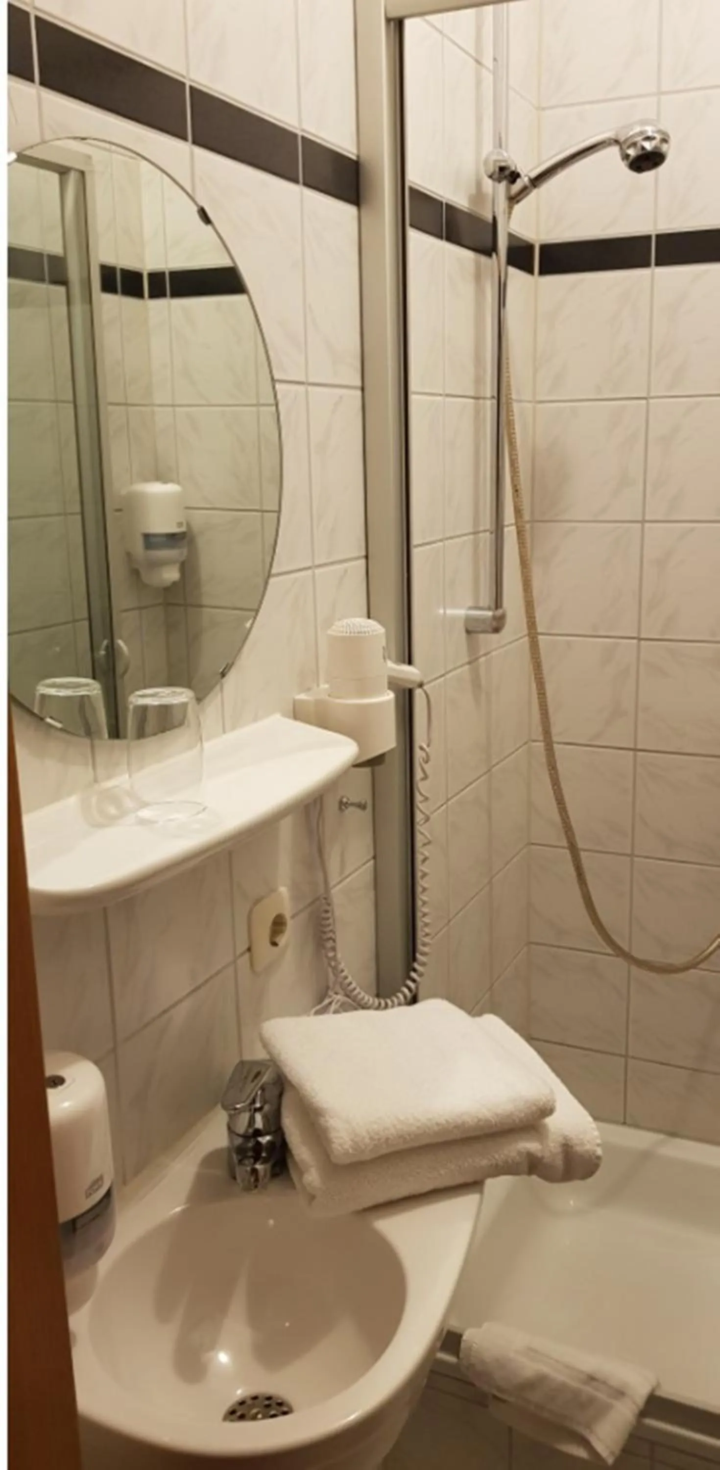 Bathroom in Gasthof Frankenstuben