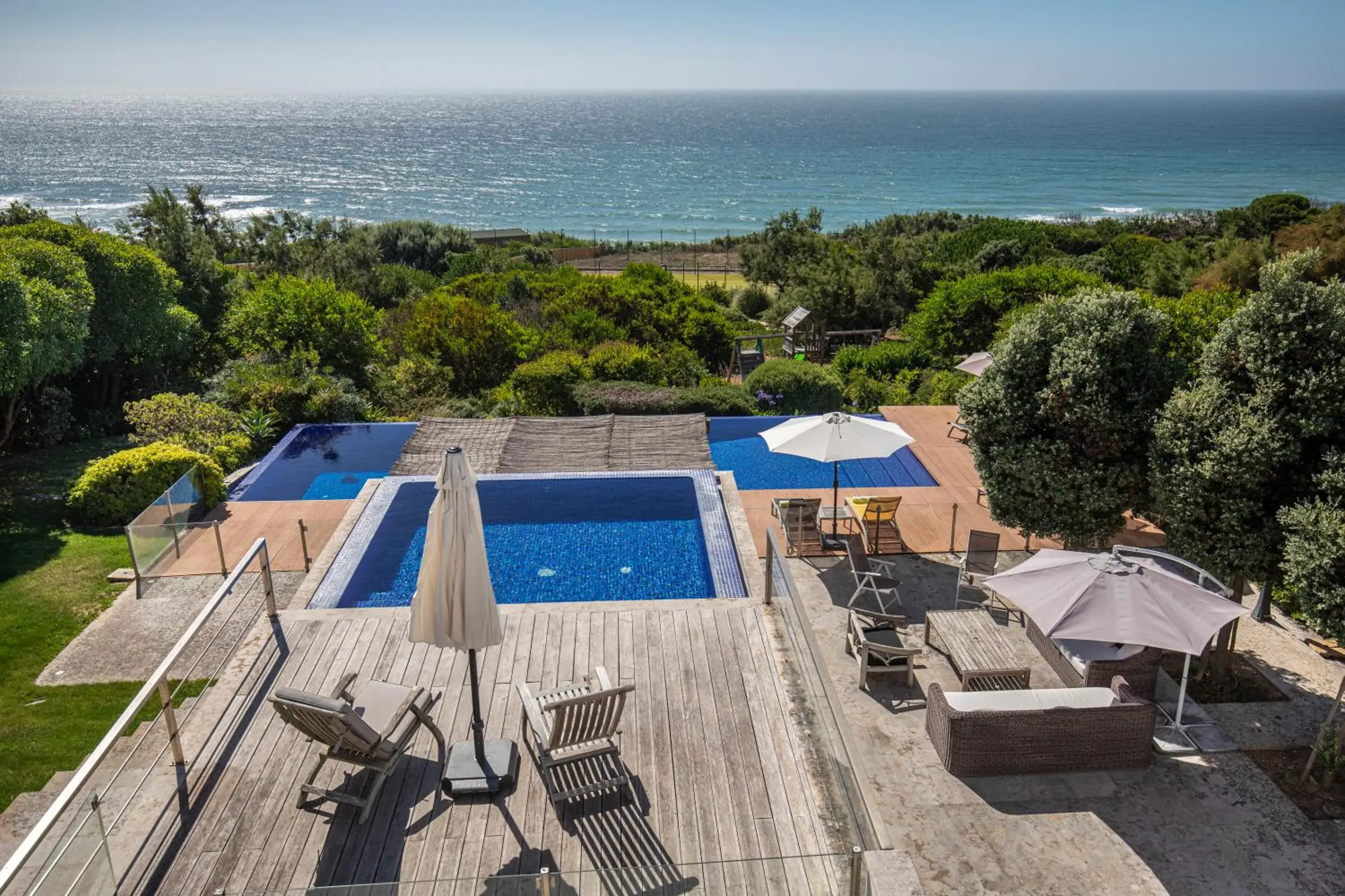 Luxury Beachfront Villa Luxury Beachfront Villa