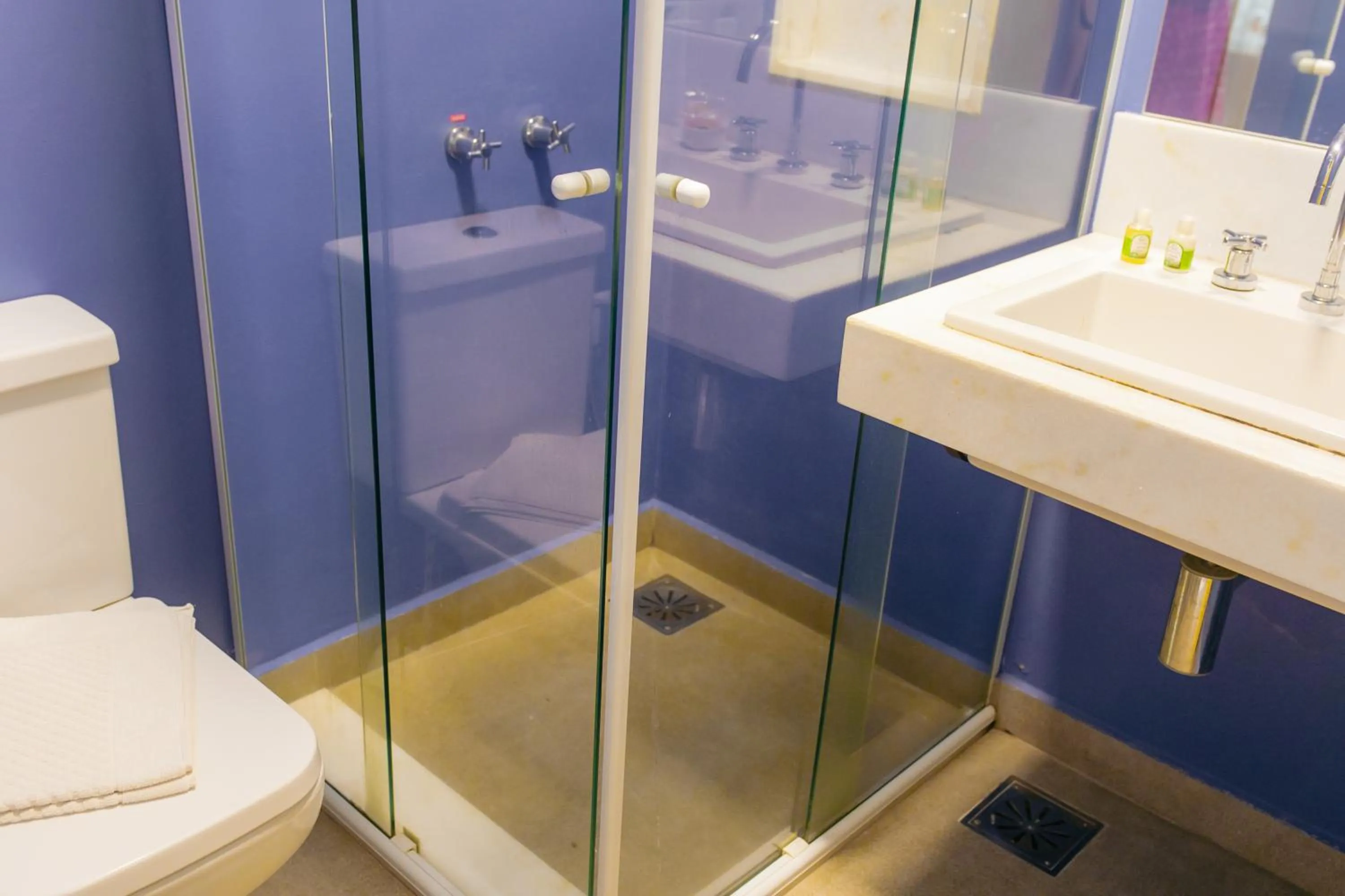 Shower in Pousada Relicário