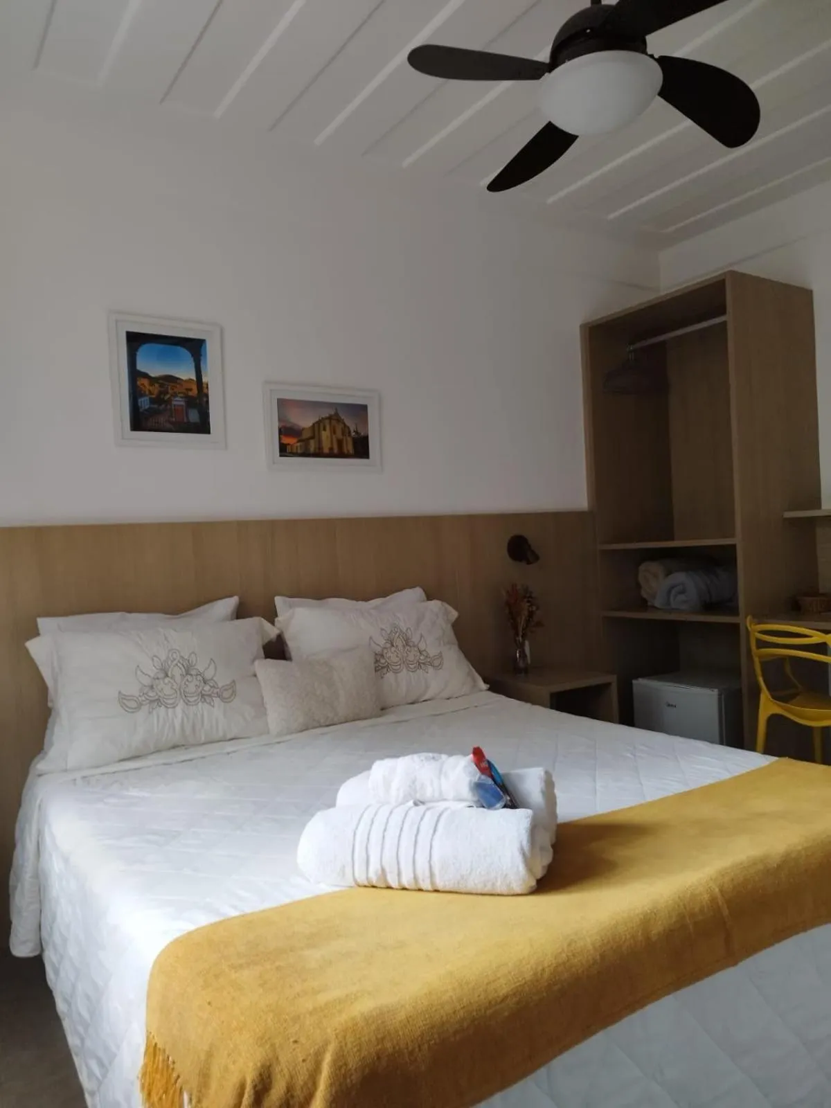 Bed in Pousada Relicário