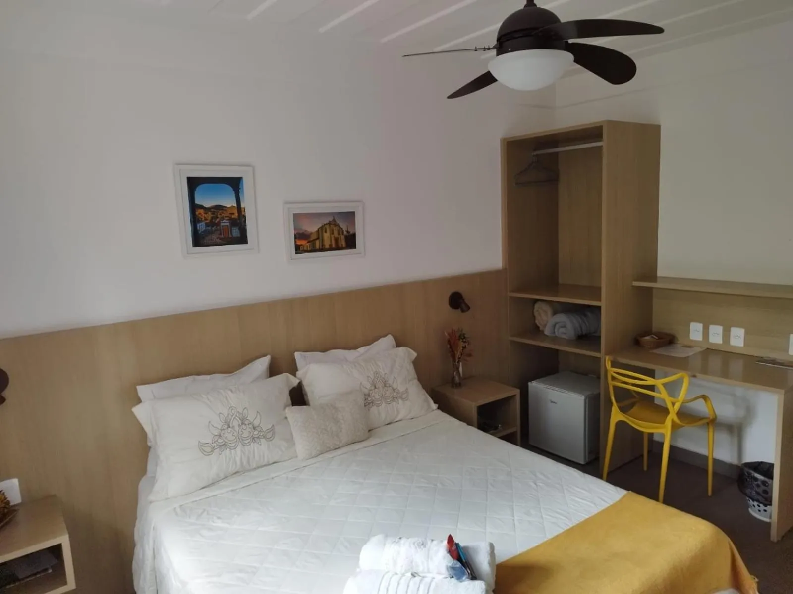 Bed in Pousada Relicário