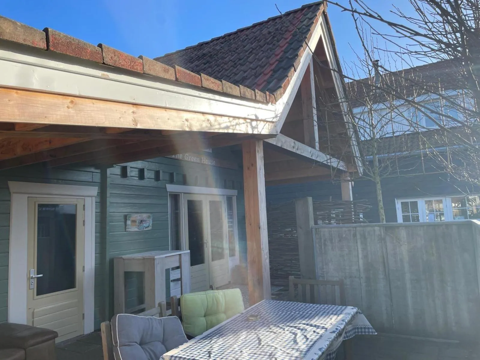 Balcony/Terrace in Ride by the Sea Guesthouse