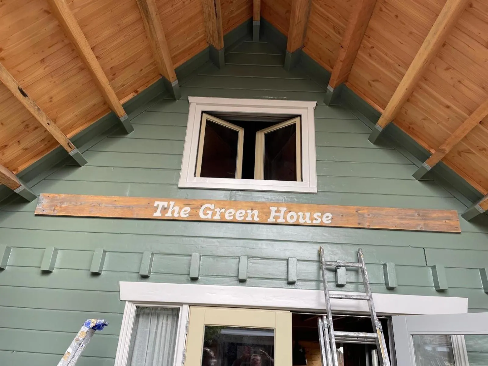 Property building in Ride by the Sea Guesthouse