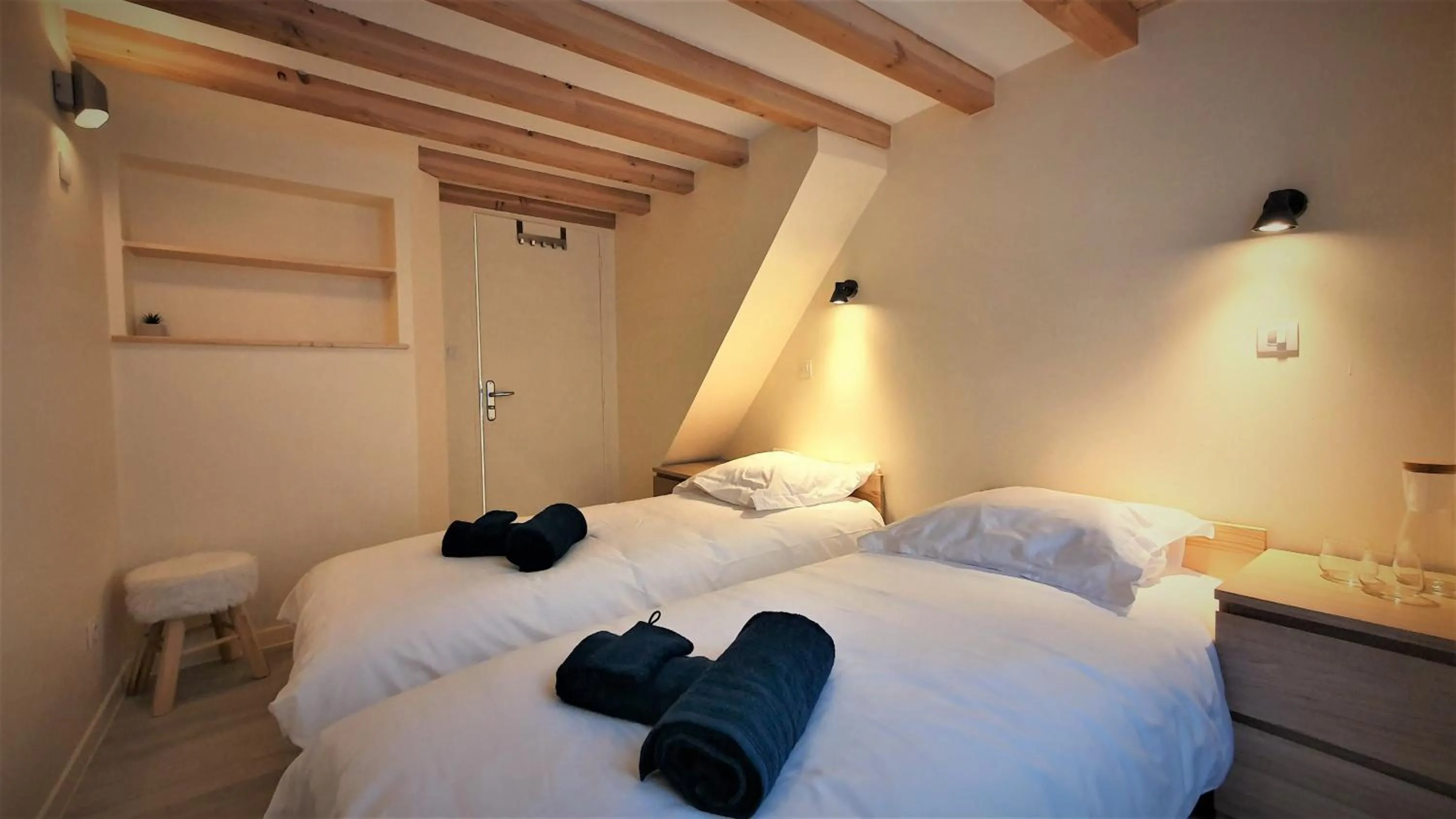 Bedroom, Bed in Panorama apartment Briancon