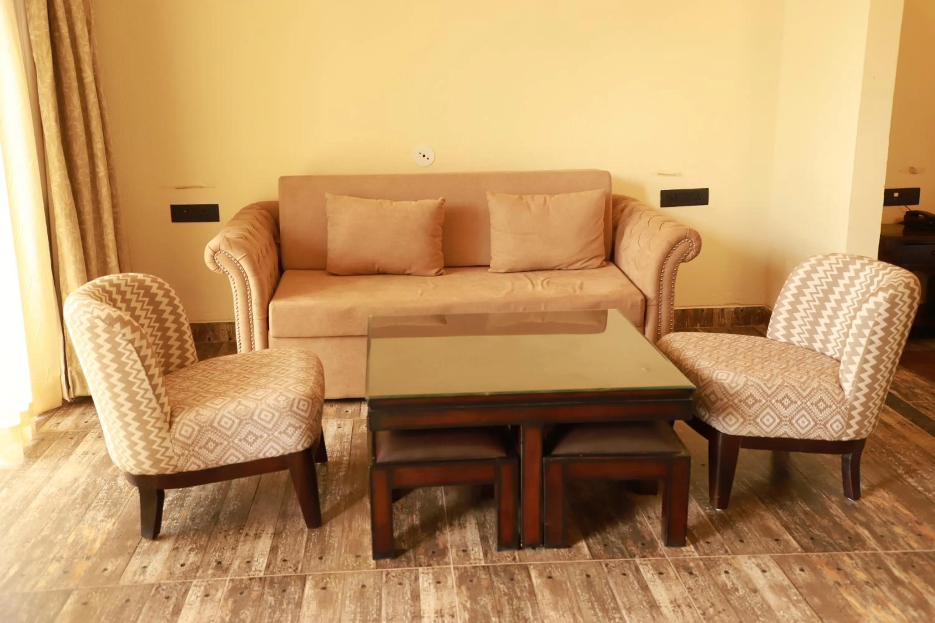 The Pench International