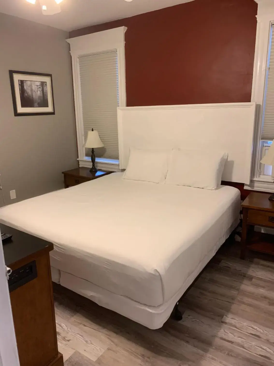 Bed in North Beach Hotel Bed in North Beach Hotel