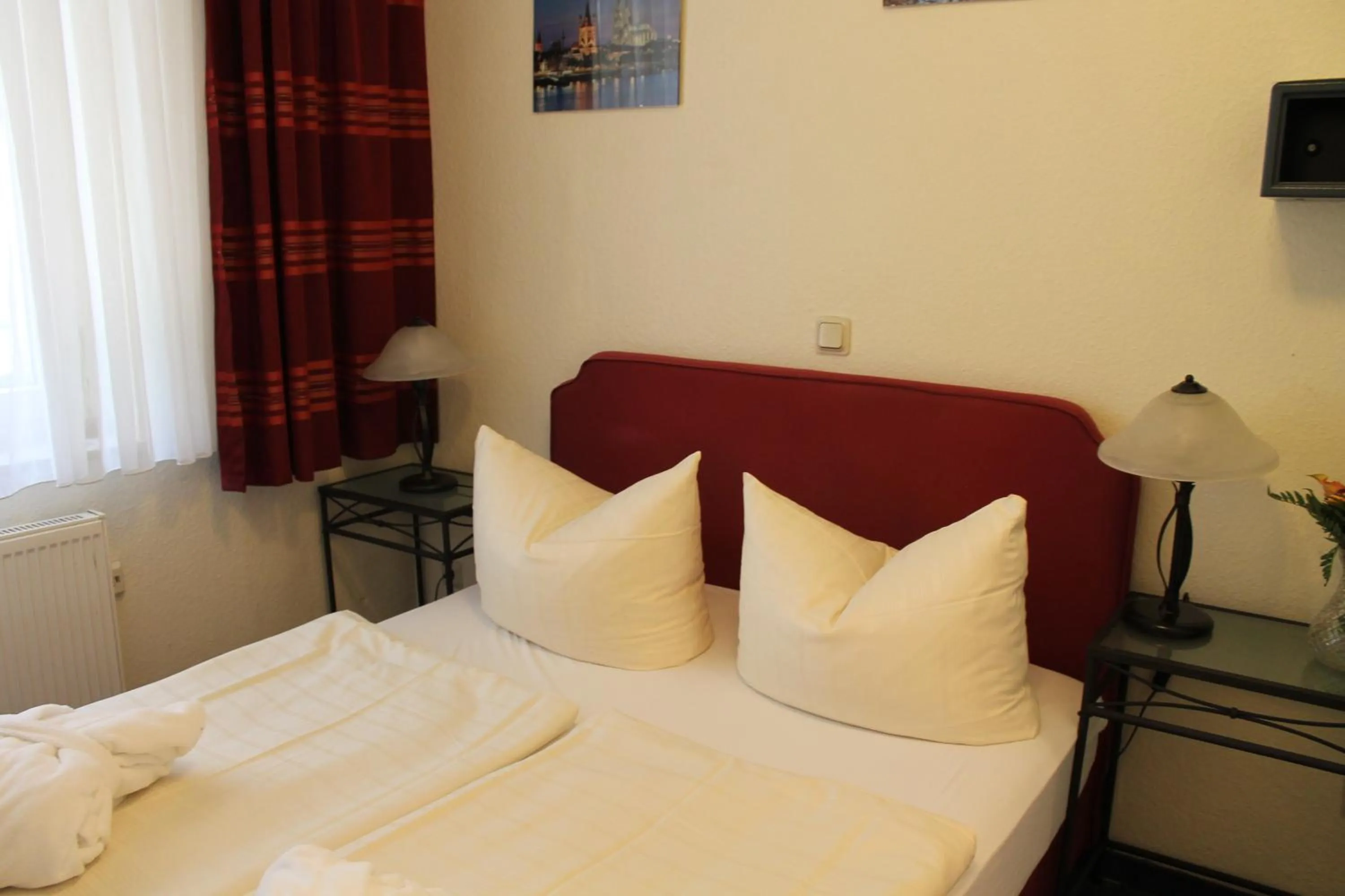 Bed in Hotel Müller Köln