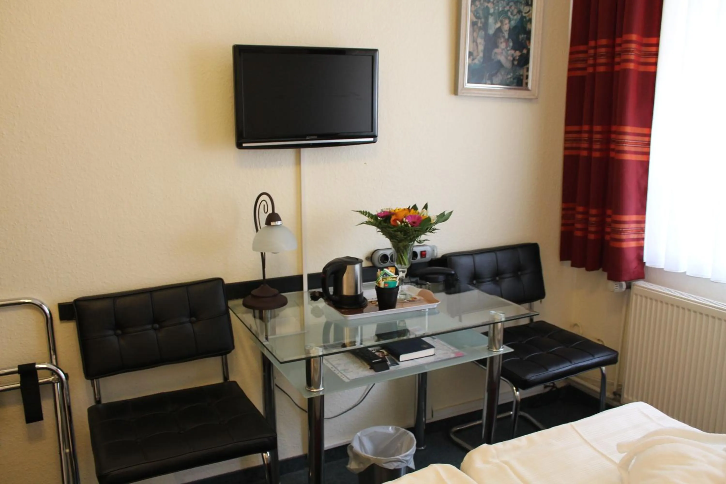 Decorative detail, Bed in Hotel Müller Köln