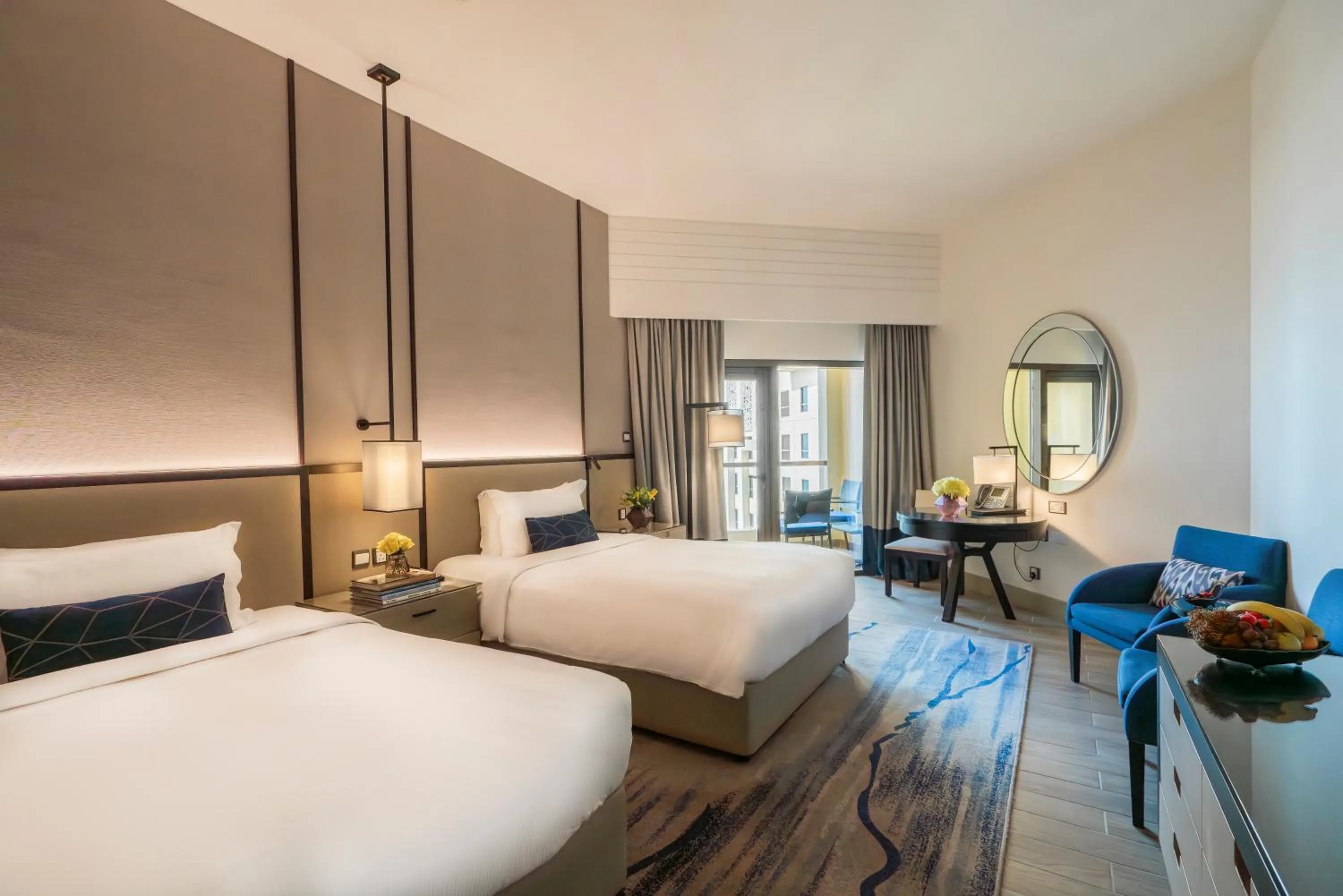 Bedroom, Bed in Amwaj Rotana, Jumeirah Beach - Dubai