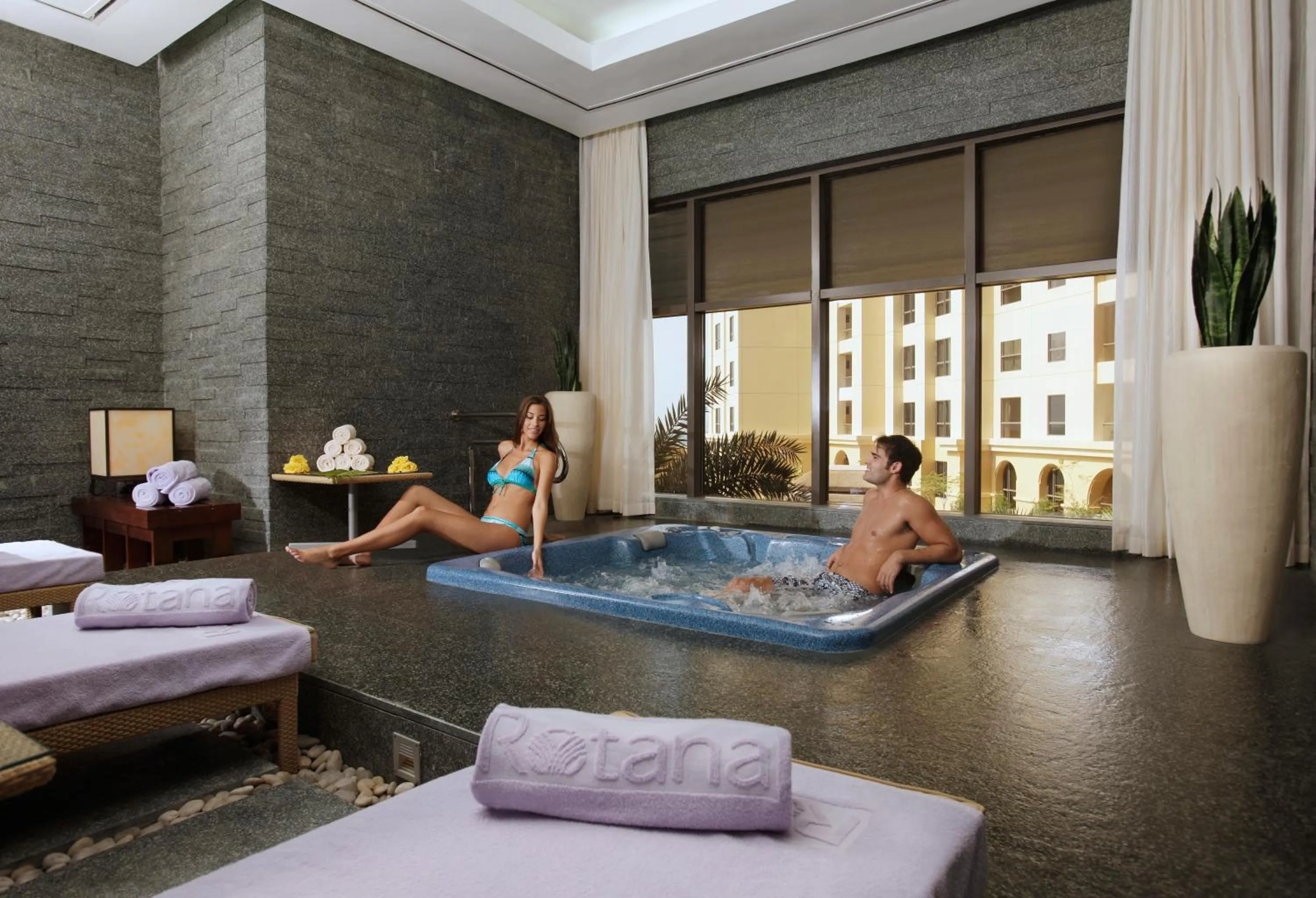 Sauna in Amwaj Rotana, Jumeirah Beach - Dubai