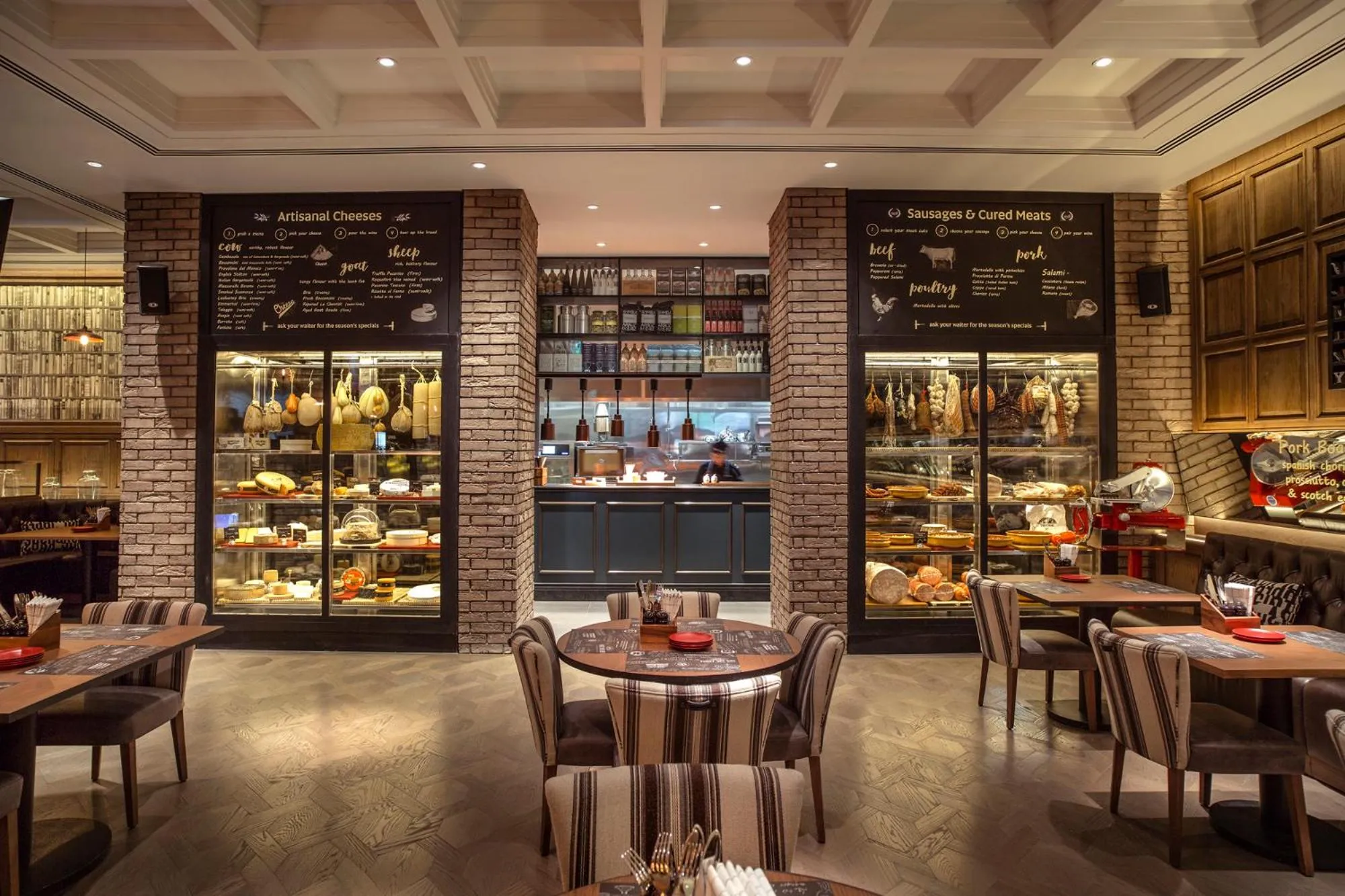 Restaurant/places to eat in Amwaj Rotana, Jumeirah Beach - Dubai