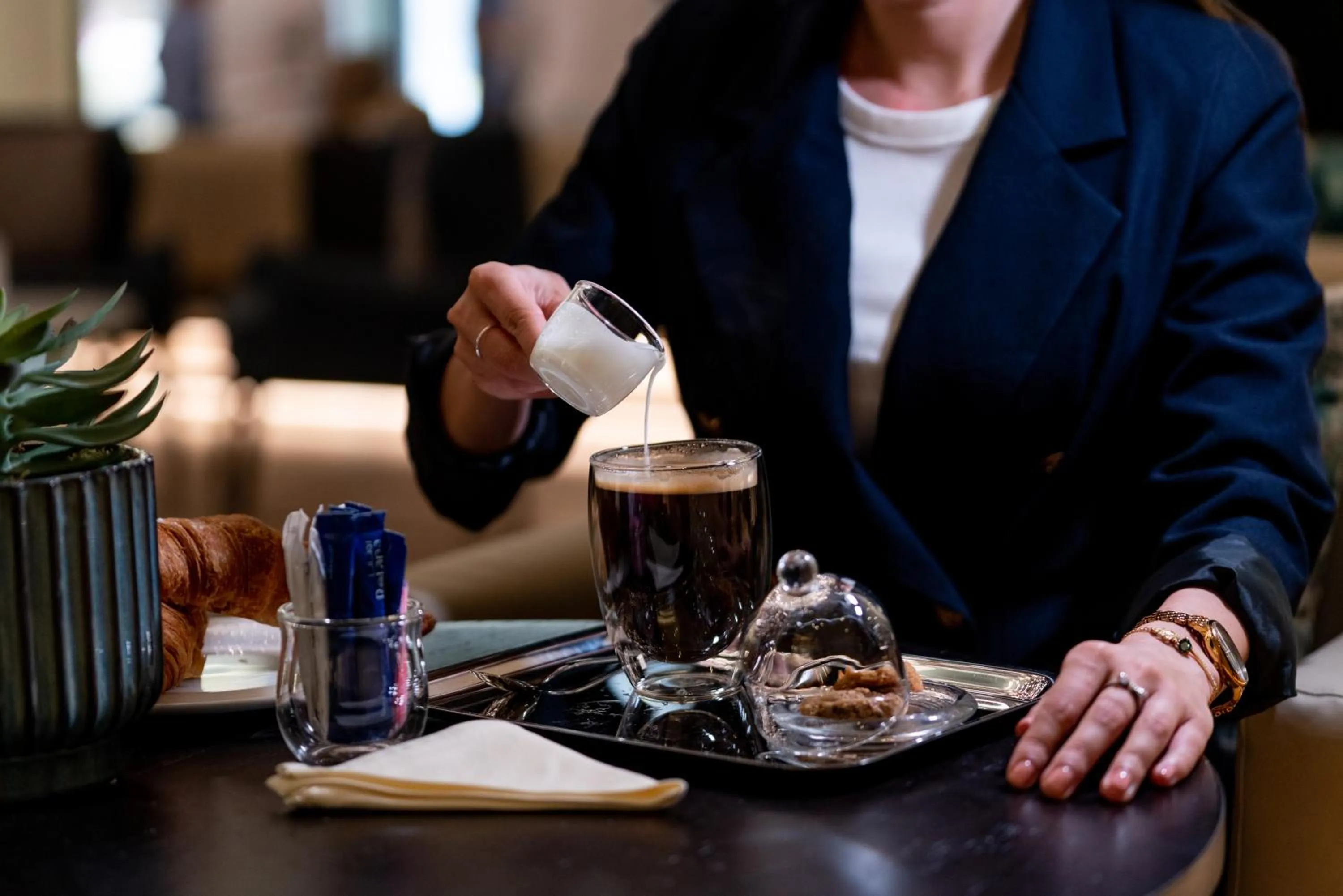 Drinks in Amwaj Rotana, Jumeirah Beach - Dubai