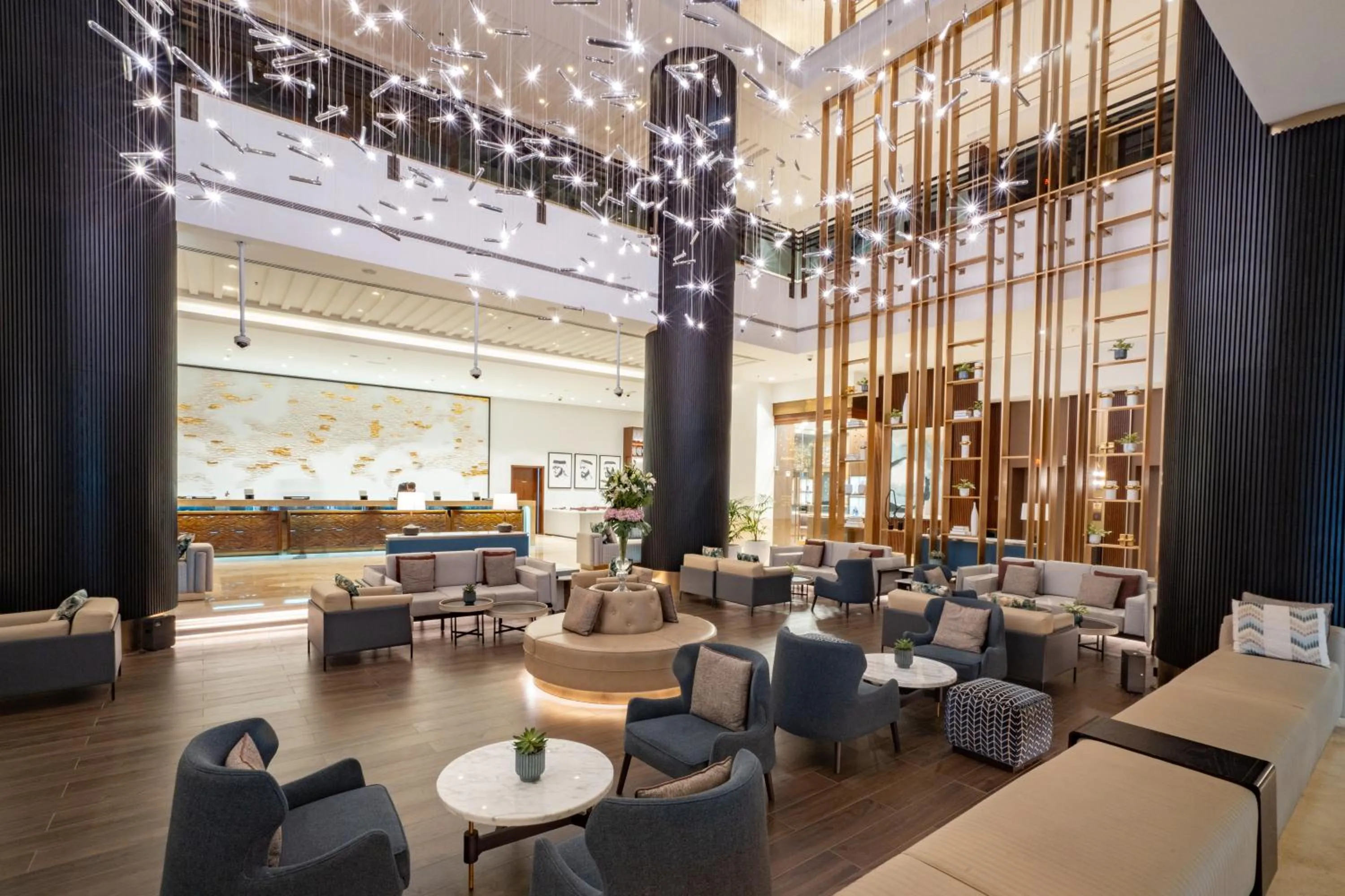 Lobby or reception in Amwaj Rotana, Jumeirah Beach - Dubai