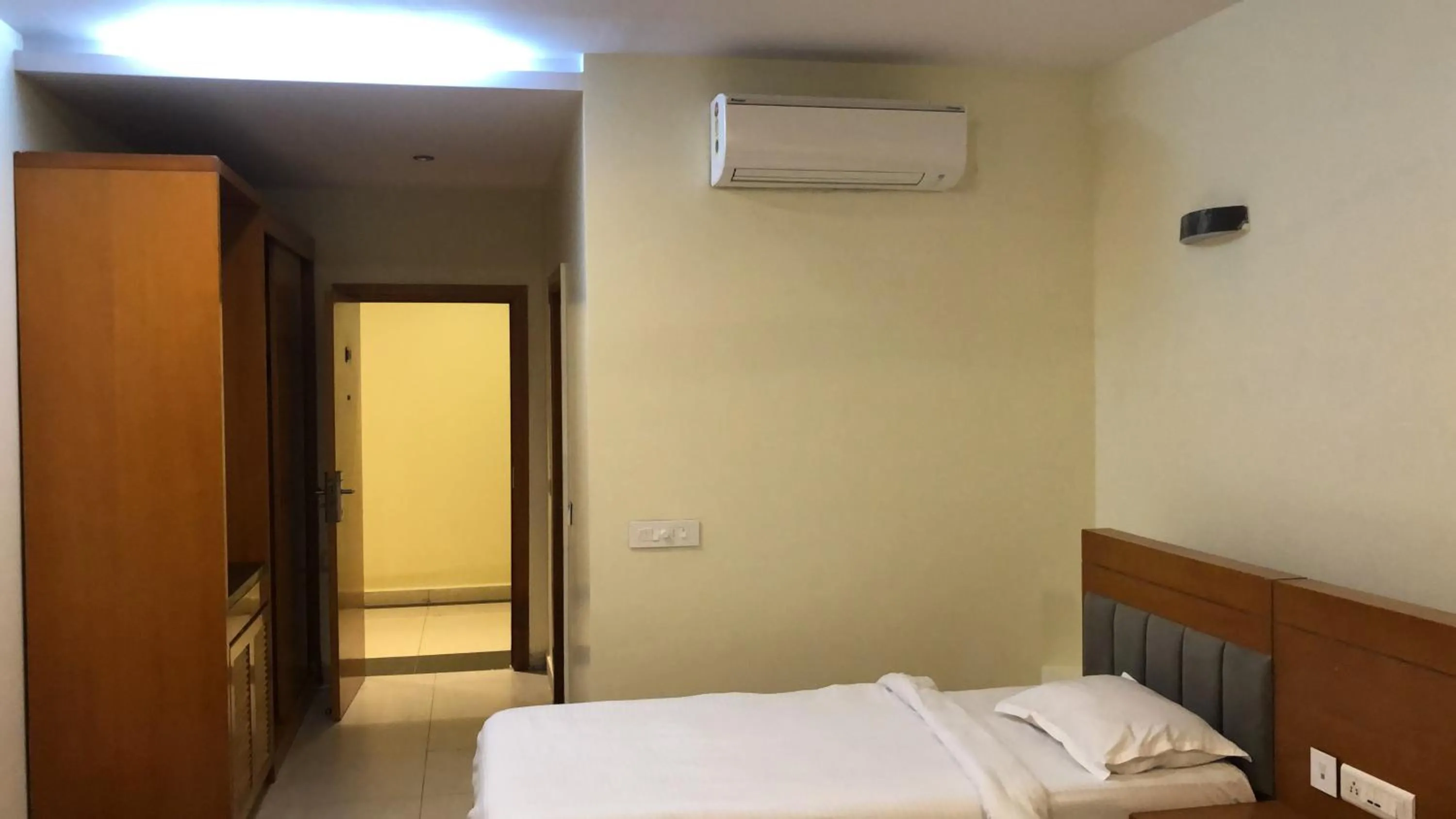 Bed in Leela pavilion