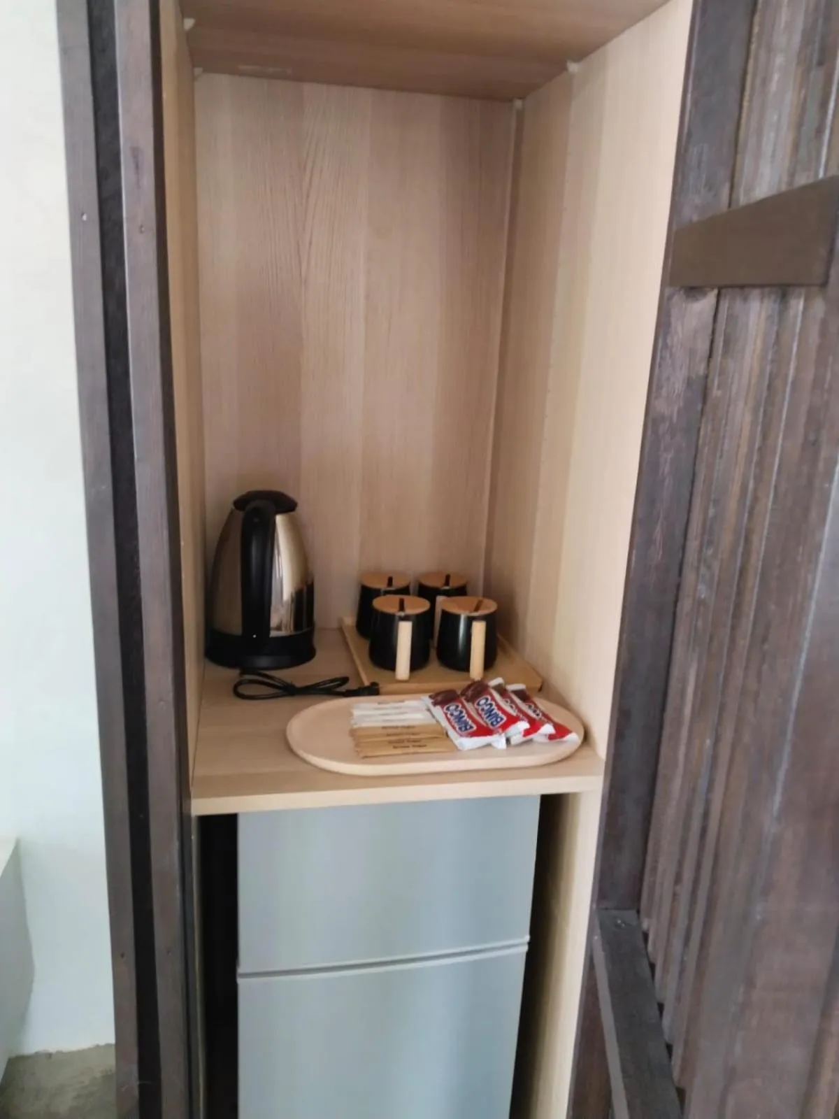 Coffee/tea facilities in Surfing Temple Boutique Hotel