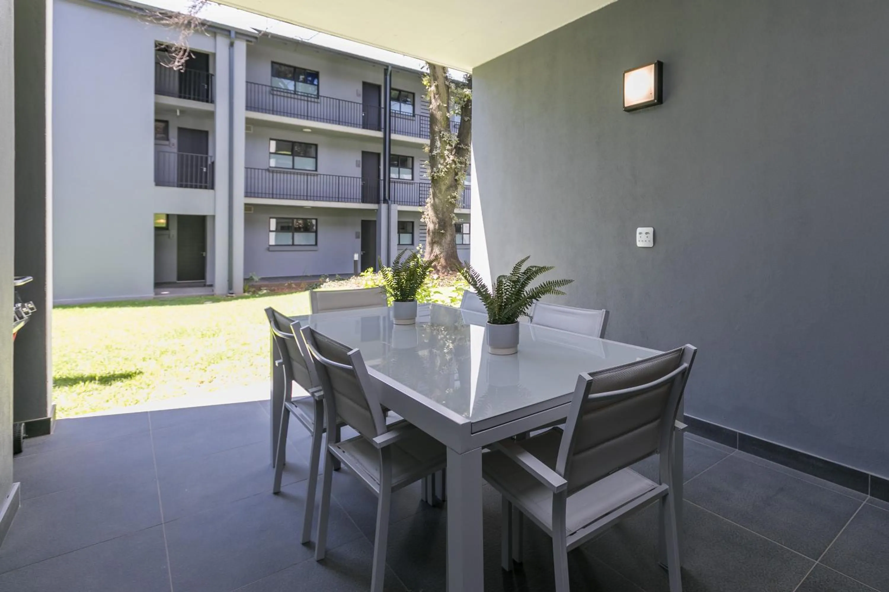 Patio in Stay Ulo at Atholl Gate