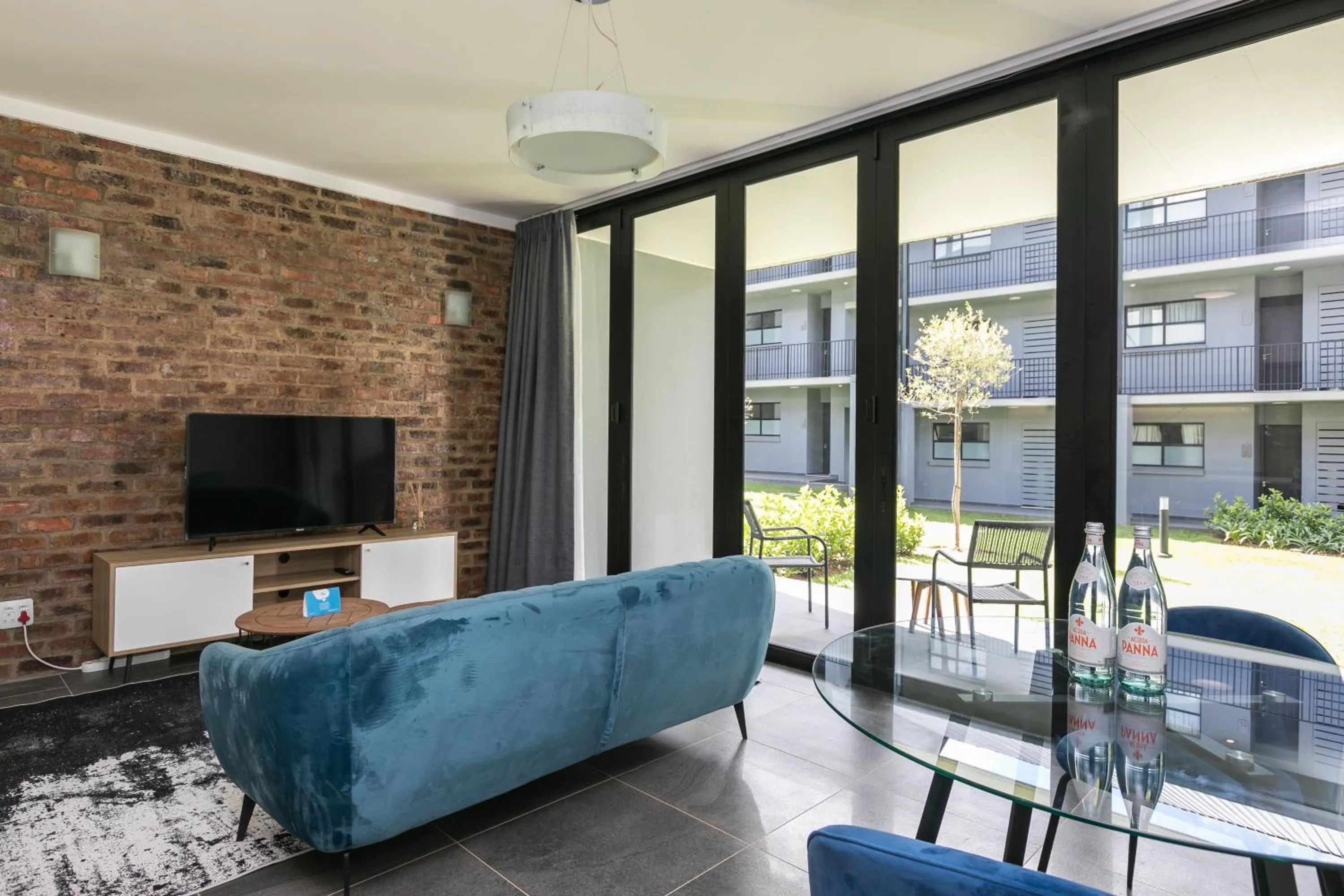 One-Bedroom Apartment in Stay Ulo at Atholl Gate