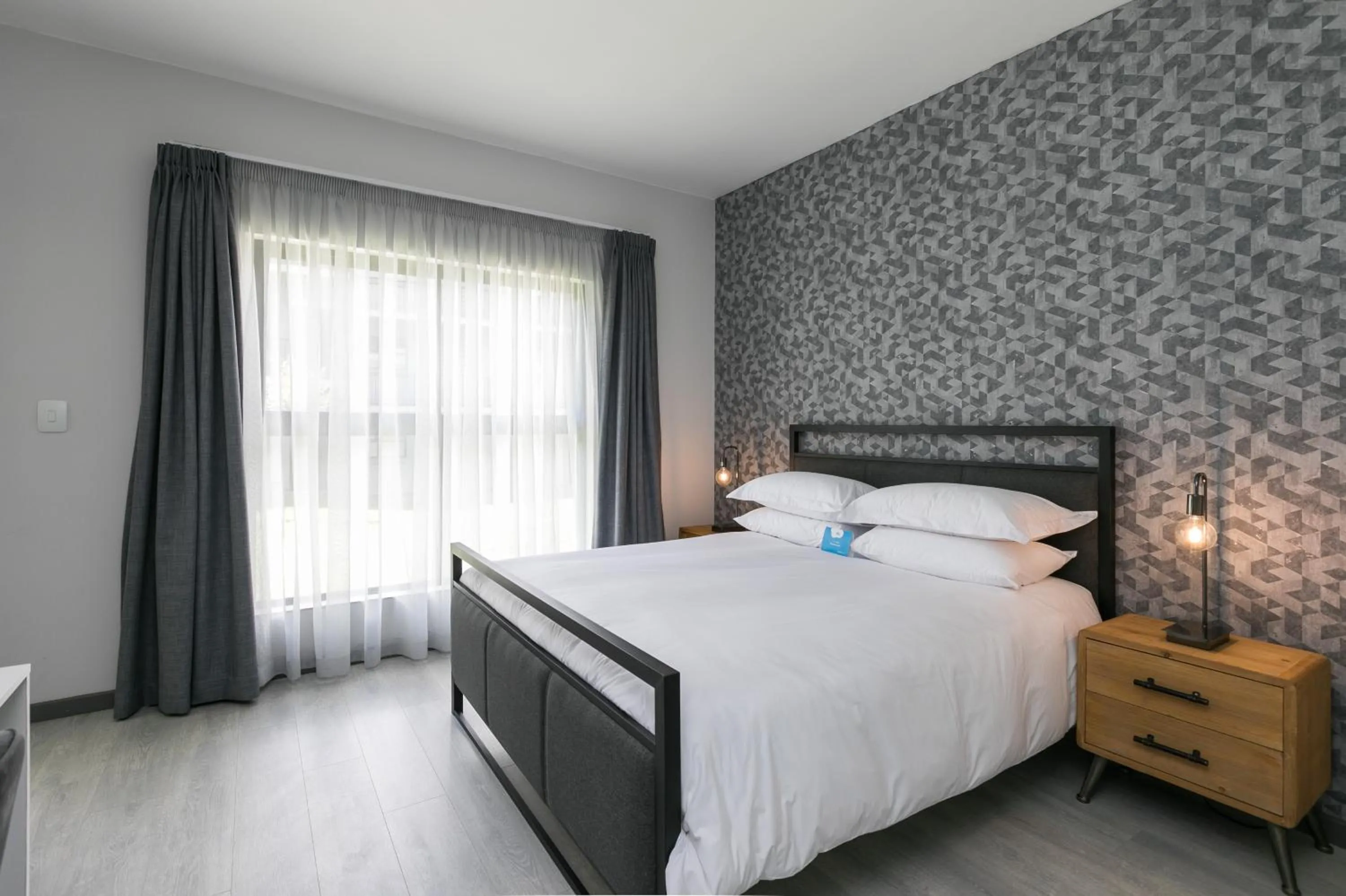 Bed in Stay Ulo at Atholl Gate