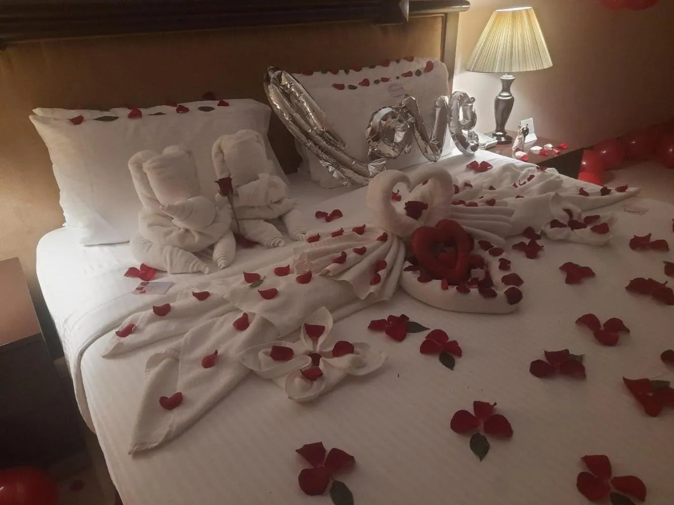 Bed in All Seasons Hotel Al Ain - Previously City Seasons