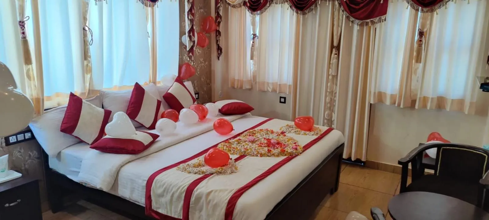 Bed in The Ranikhet Continental