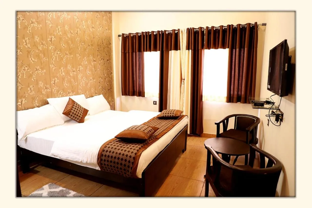 Bed in The Ranikhet Continental