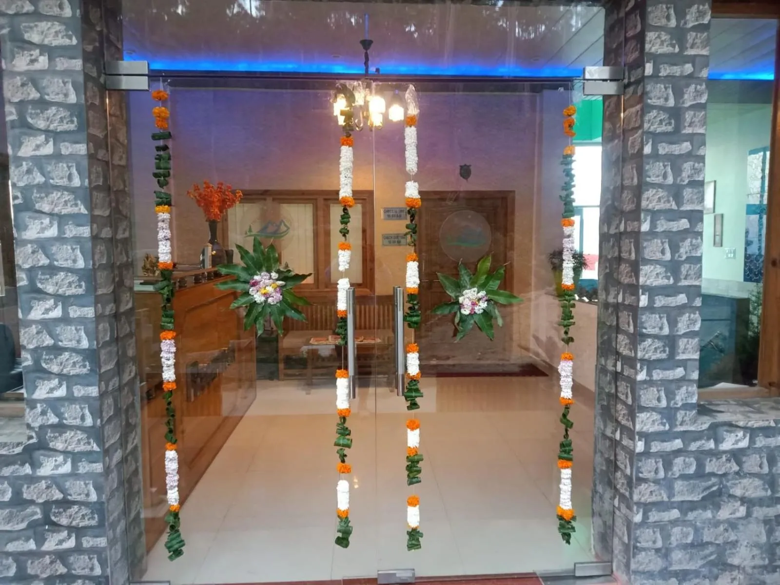 Property building in The Ranikhet Continental