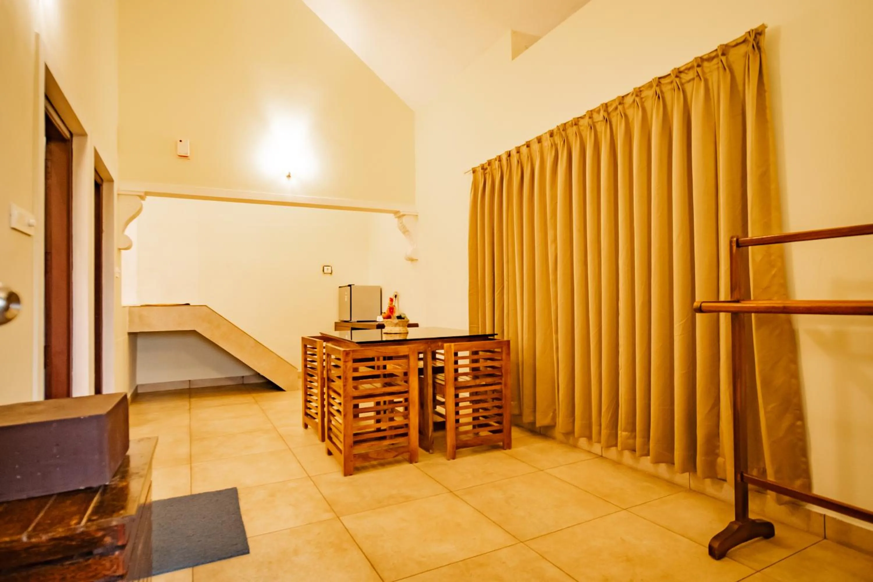 Dining area in Southern Panorama Indriya Resorts & Spa