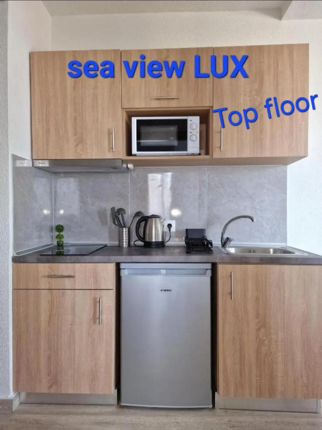 Kitchen or kitchenette in BLUE EYES APARTMENTS