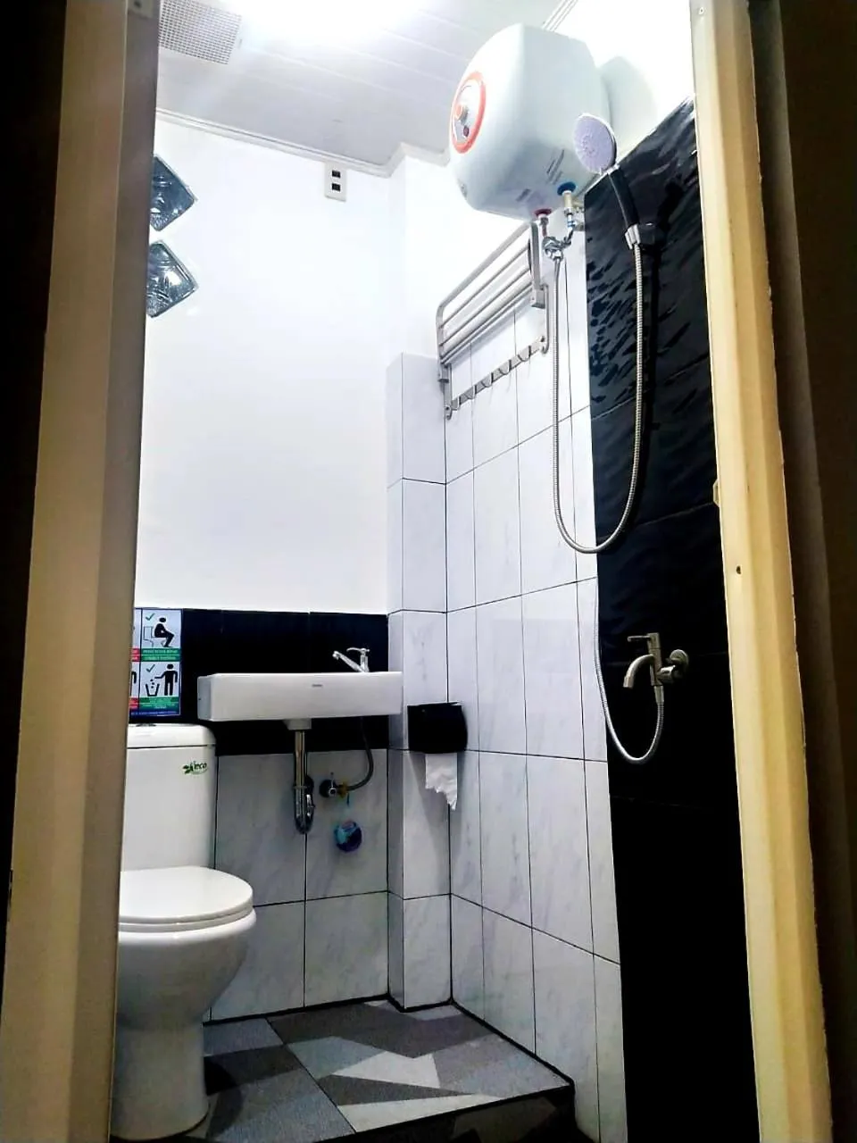 Bathroom in BIN DAOD Hotel Syariah