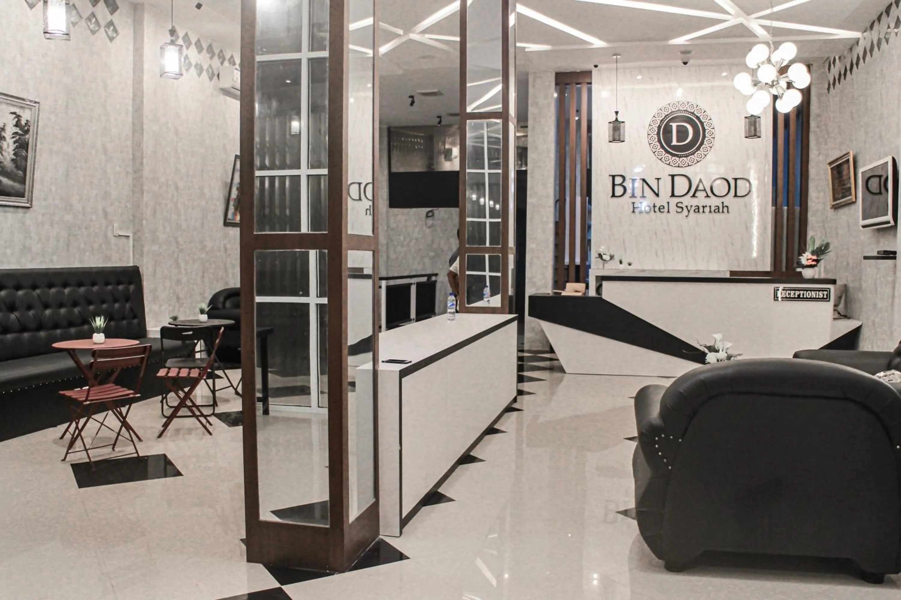 Restaurant/places to eat in BIN DAOD Hotel Syariah