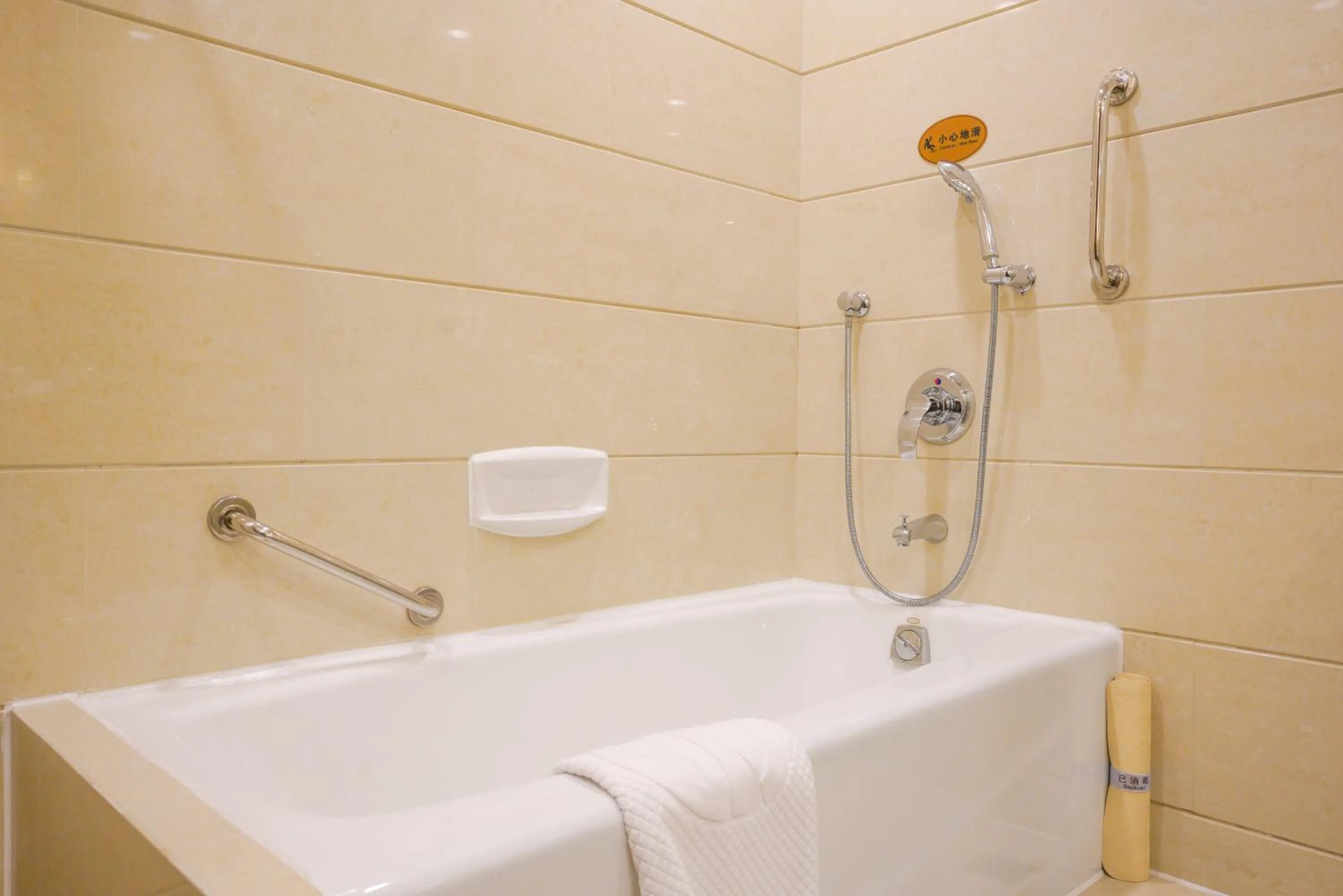 Bath in Broadway Mansions Hotel - On the Bund - Journey Through Time Old Shanghai Republic Dreams