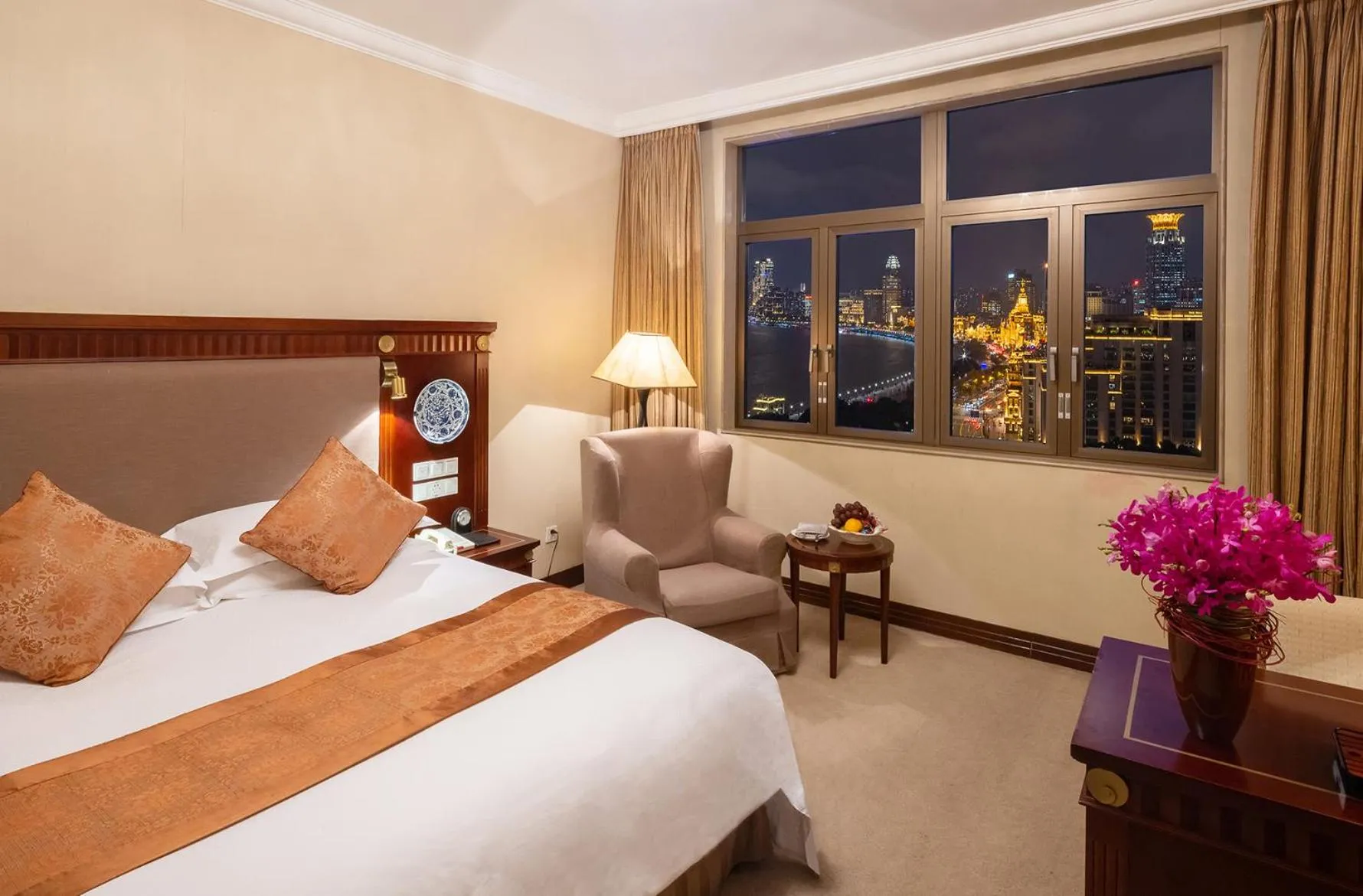 Photo of the whole room, Bed in Broadway Mansions Hotel - On the Bund - Journey Through Time Old Shanghai Republic Dreams