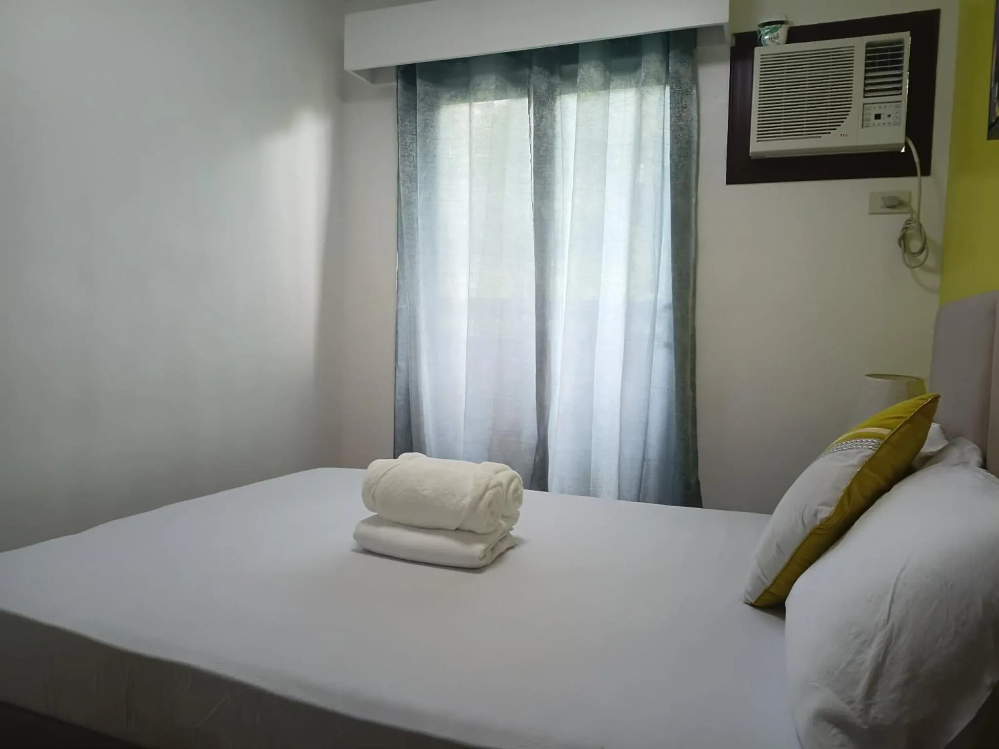 One Oasis Apartment CDO