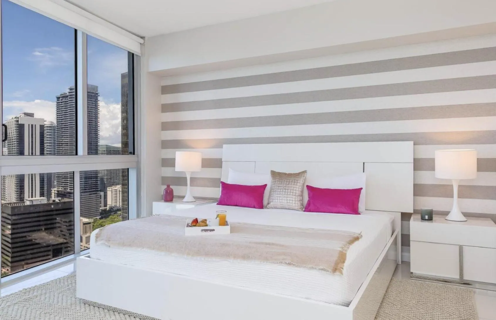 Bed in Icon Brickell Miami